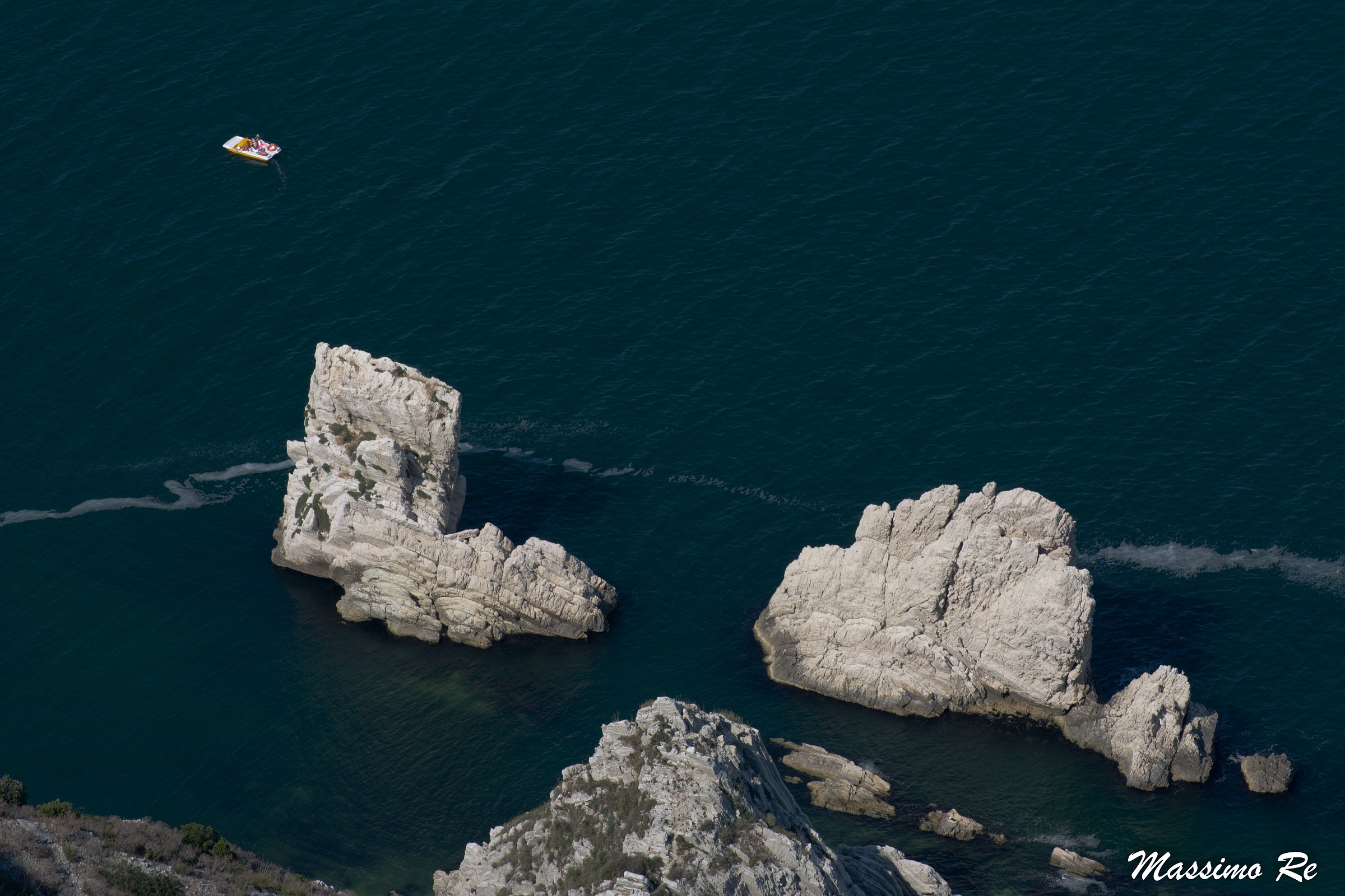 Beach of the two sisters from the Monte Conero