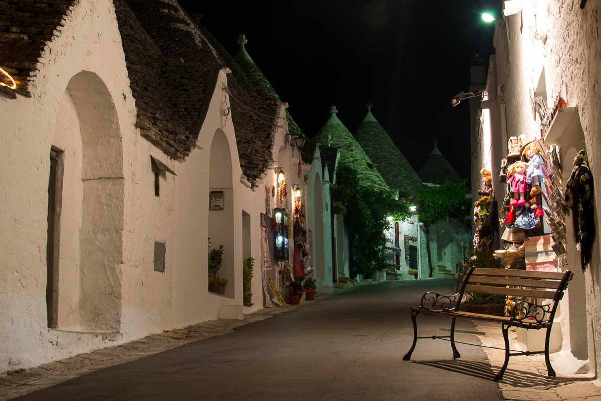 Alberobello by night