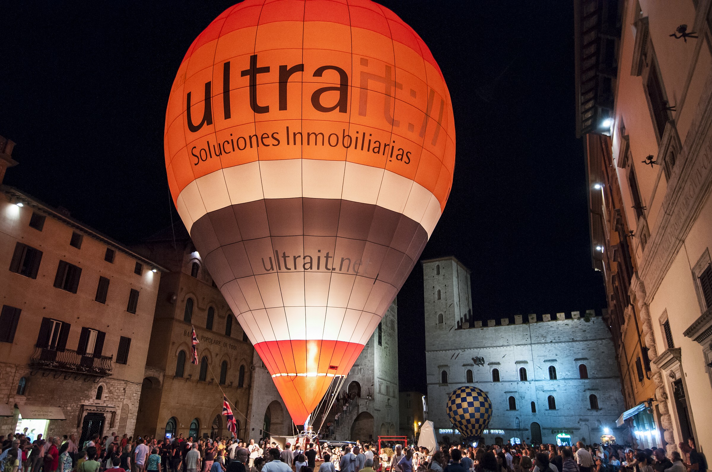 Festival of Balloons in Todi