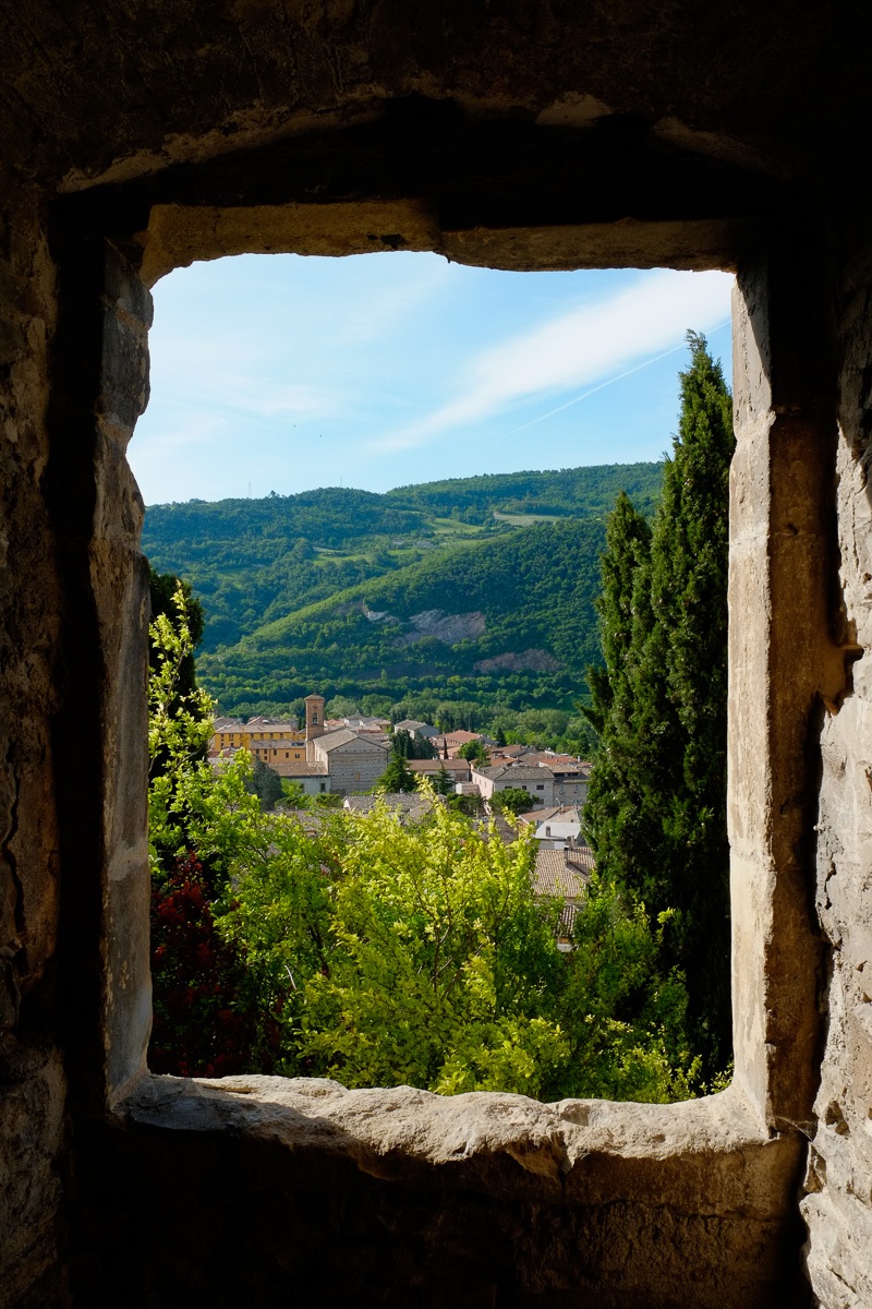 Fossombrone in cornice
