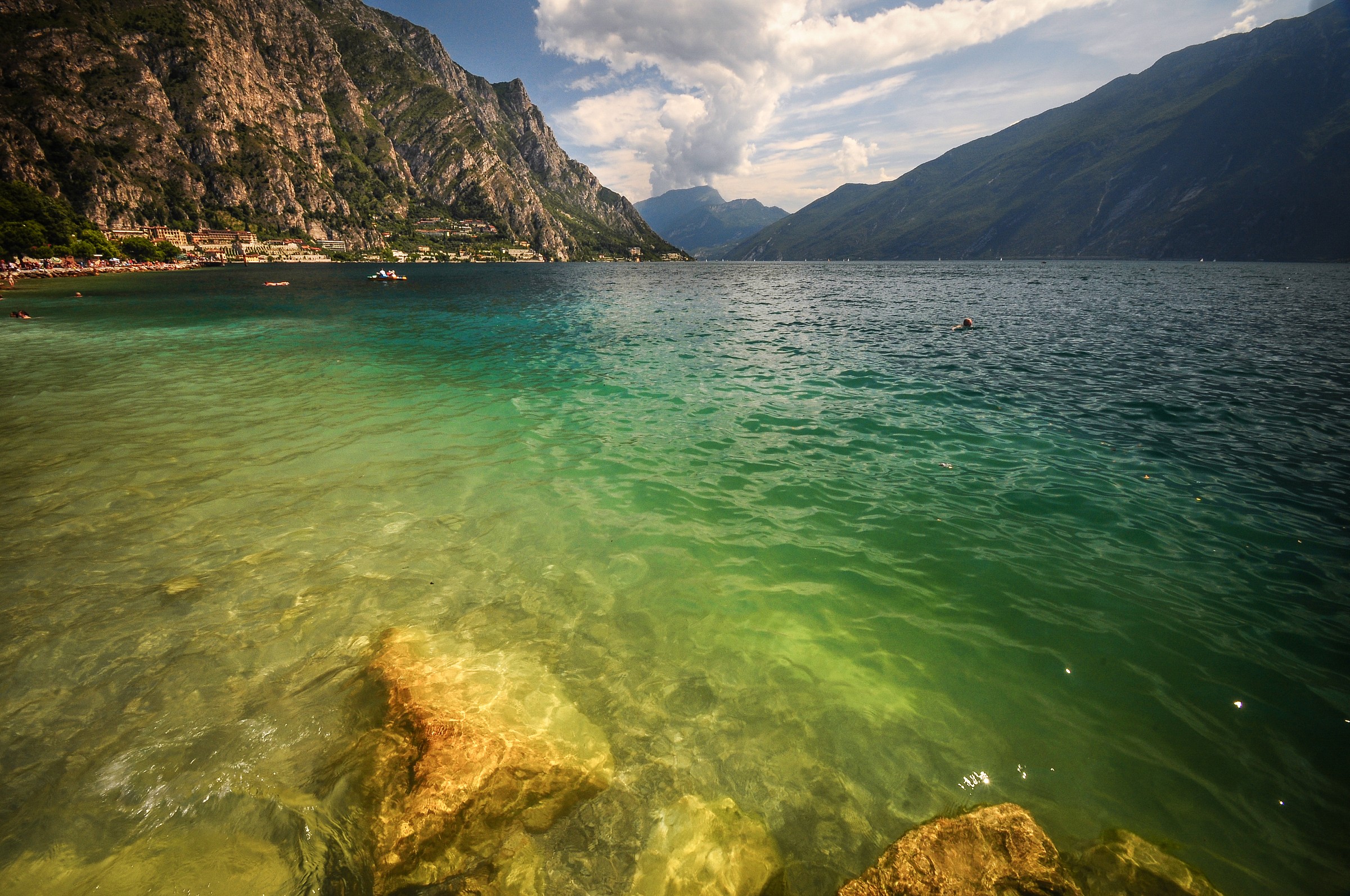 limone sul garda ... quiet sunny day