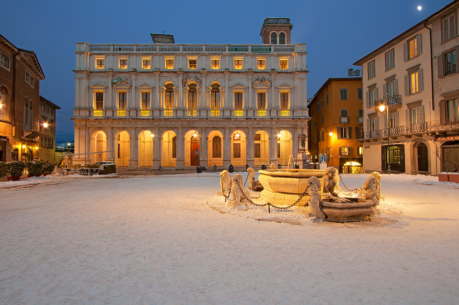 Piazza Vecchia, Bergamo (Upper Town)