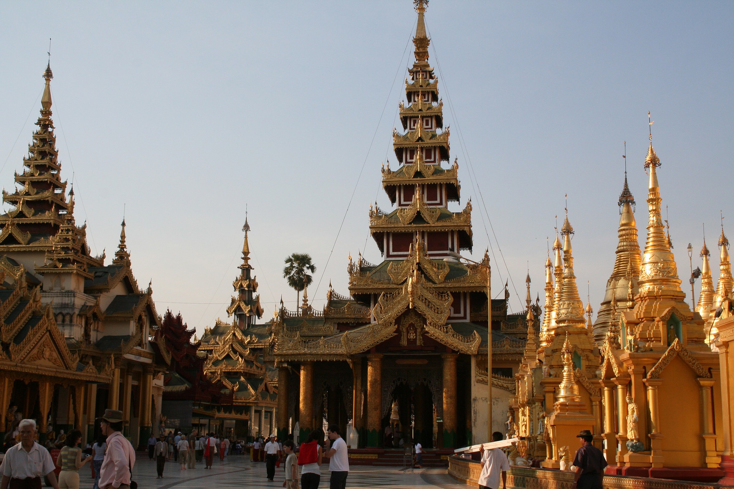 Myanmar shwedagon pagoda