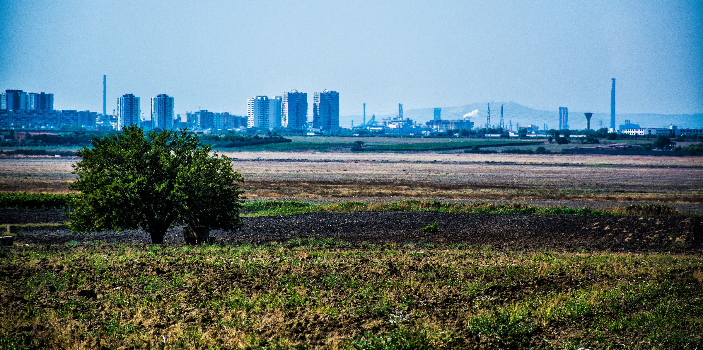 Taranto: half its skyline, its half Ilva