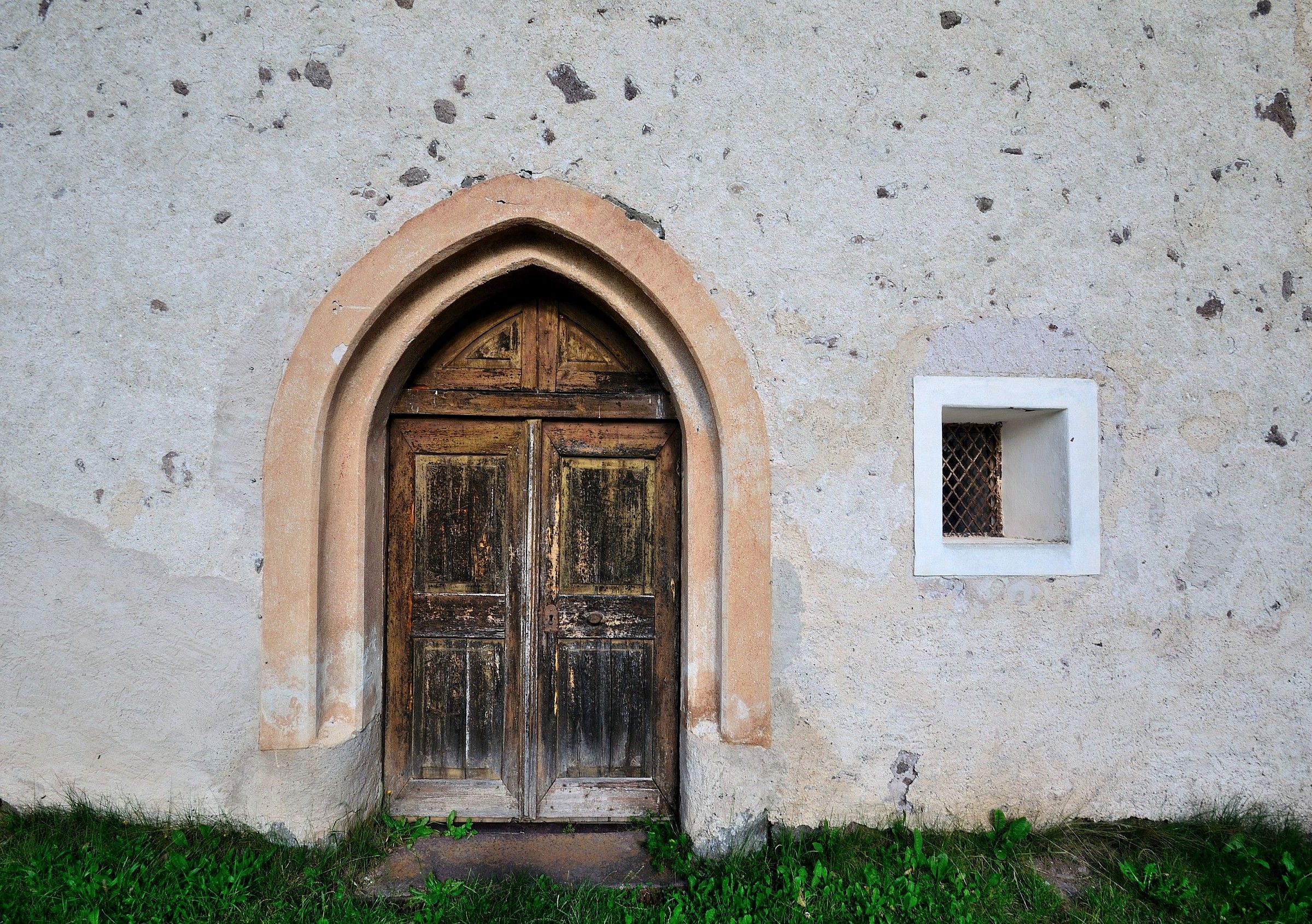 Church of St. James Funes (bz)