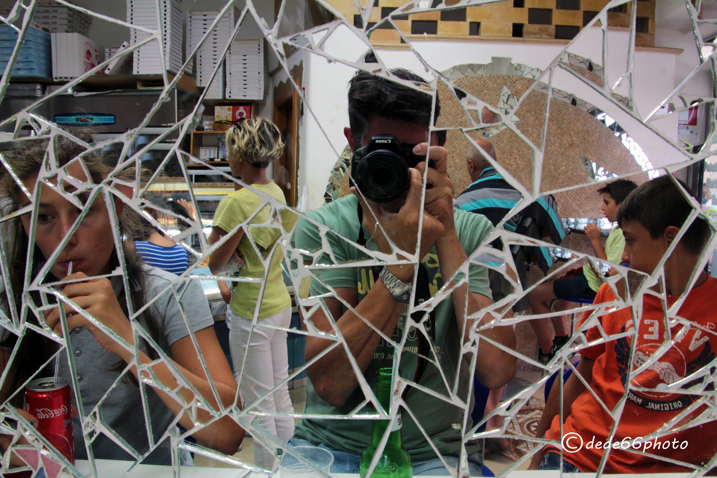 Io Click, il vetro crack