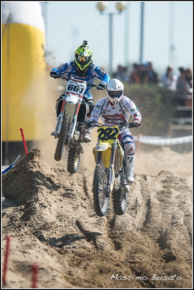 Bibione motocross