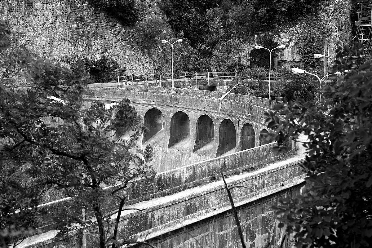 Dam to the Furlo Gorge (pu)