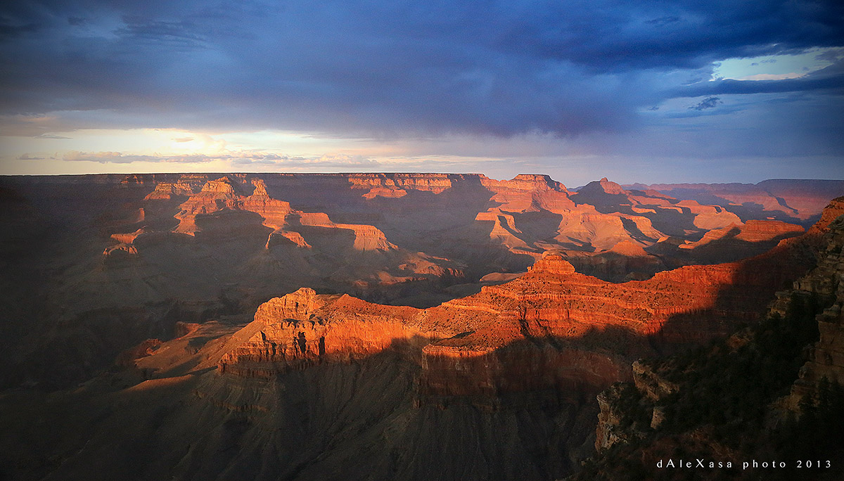 Gran Canyon Red Lights