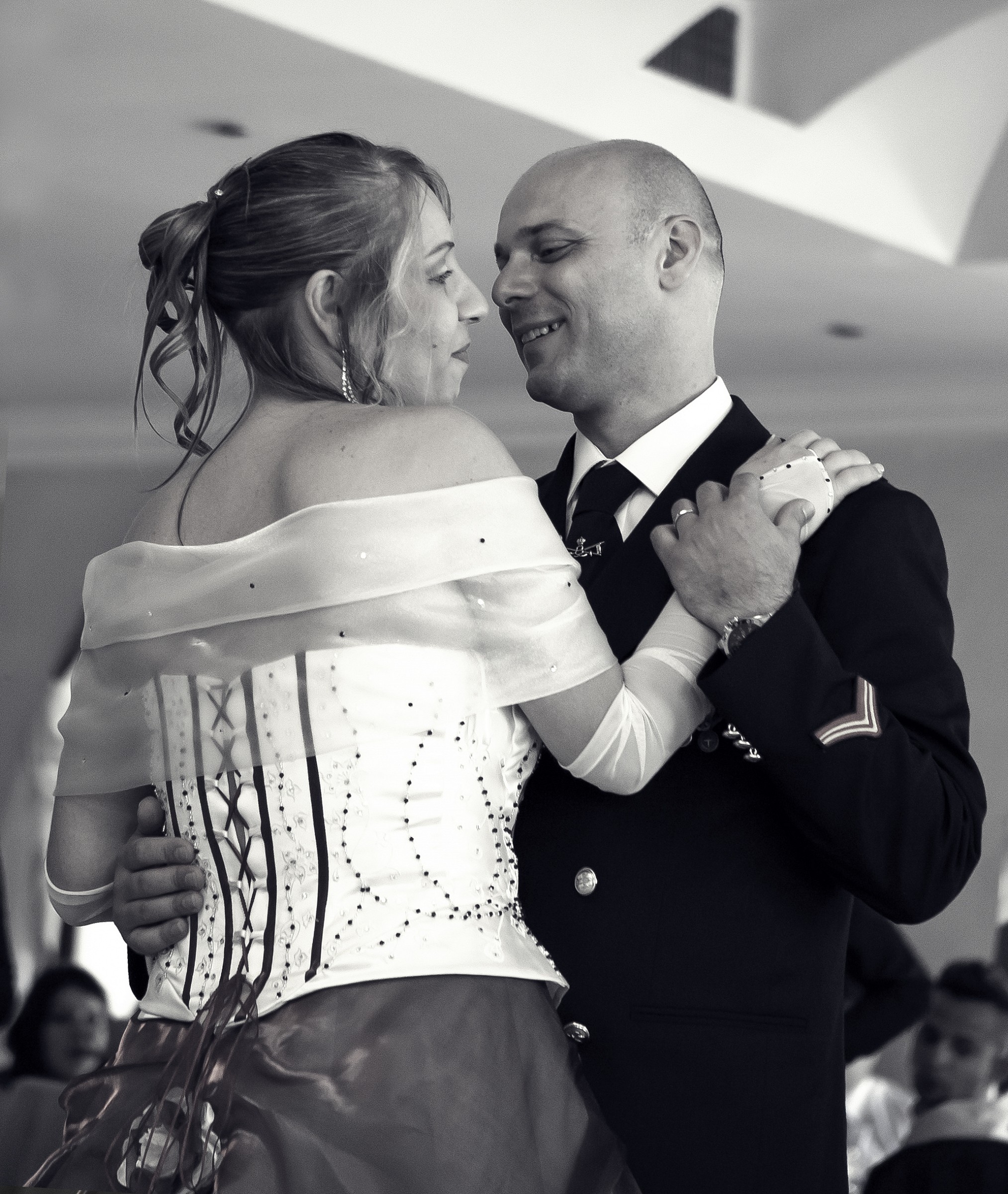 Due amici ritratti nel loro giorno più importante.