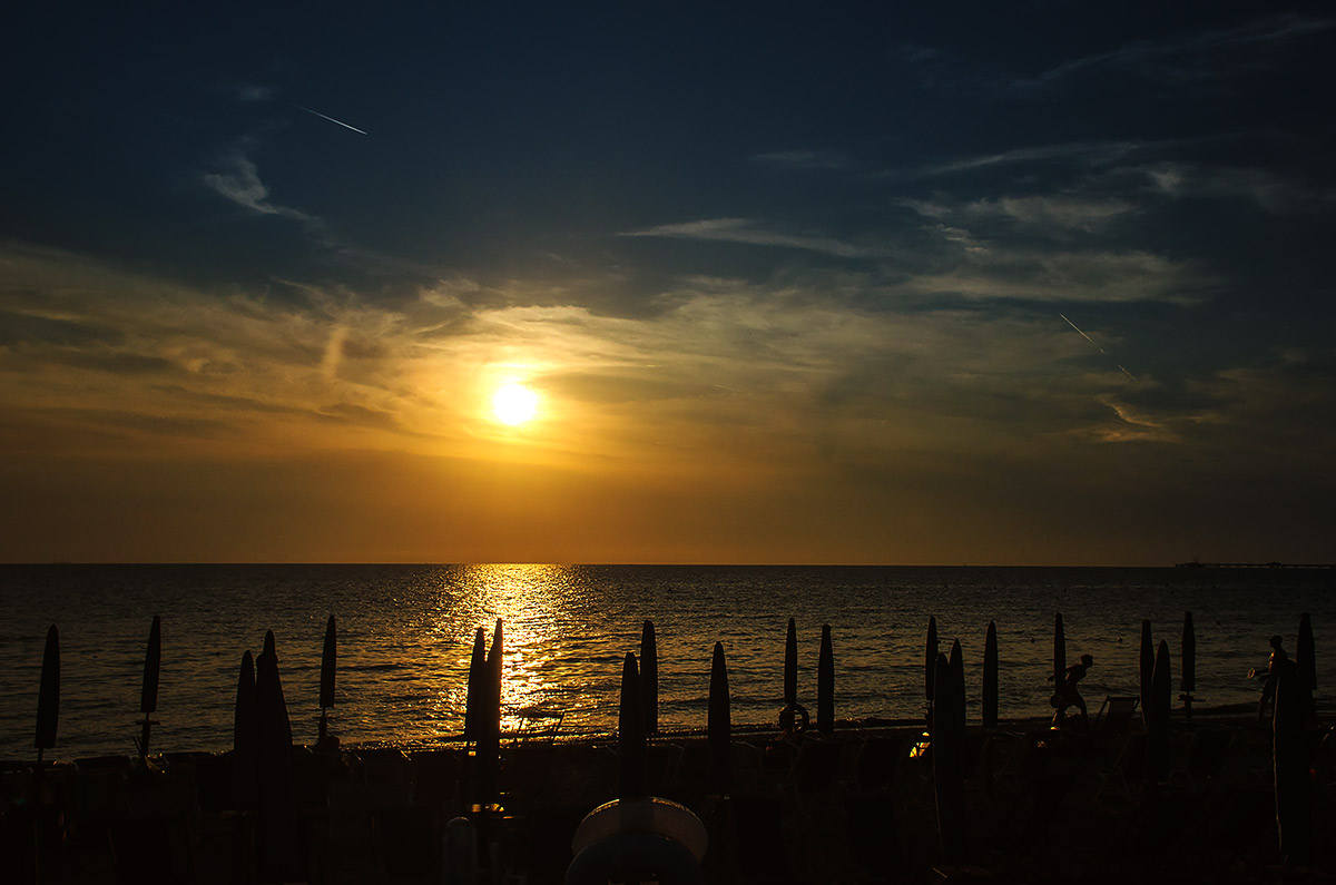 Tramonto spiaggia Ventole
