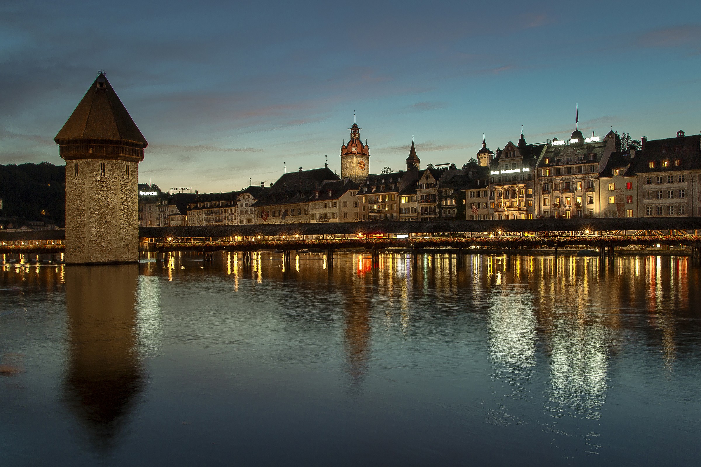 notturno sul lago di Lucerna