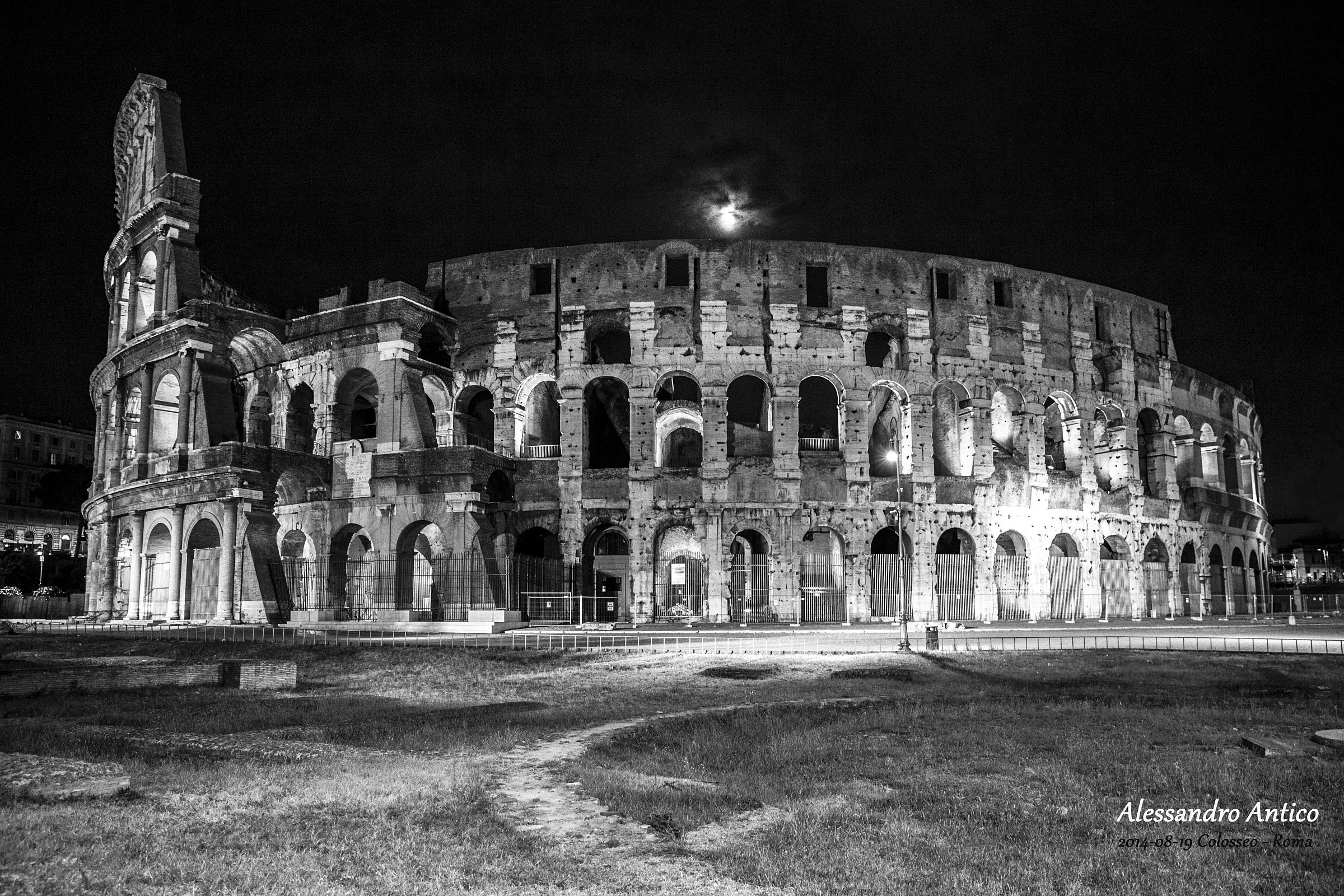 His Majesty the Colosseum ...