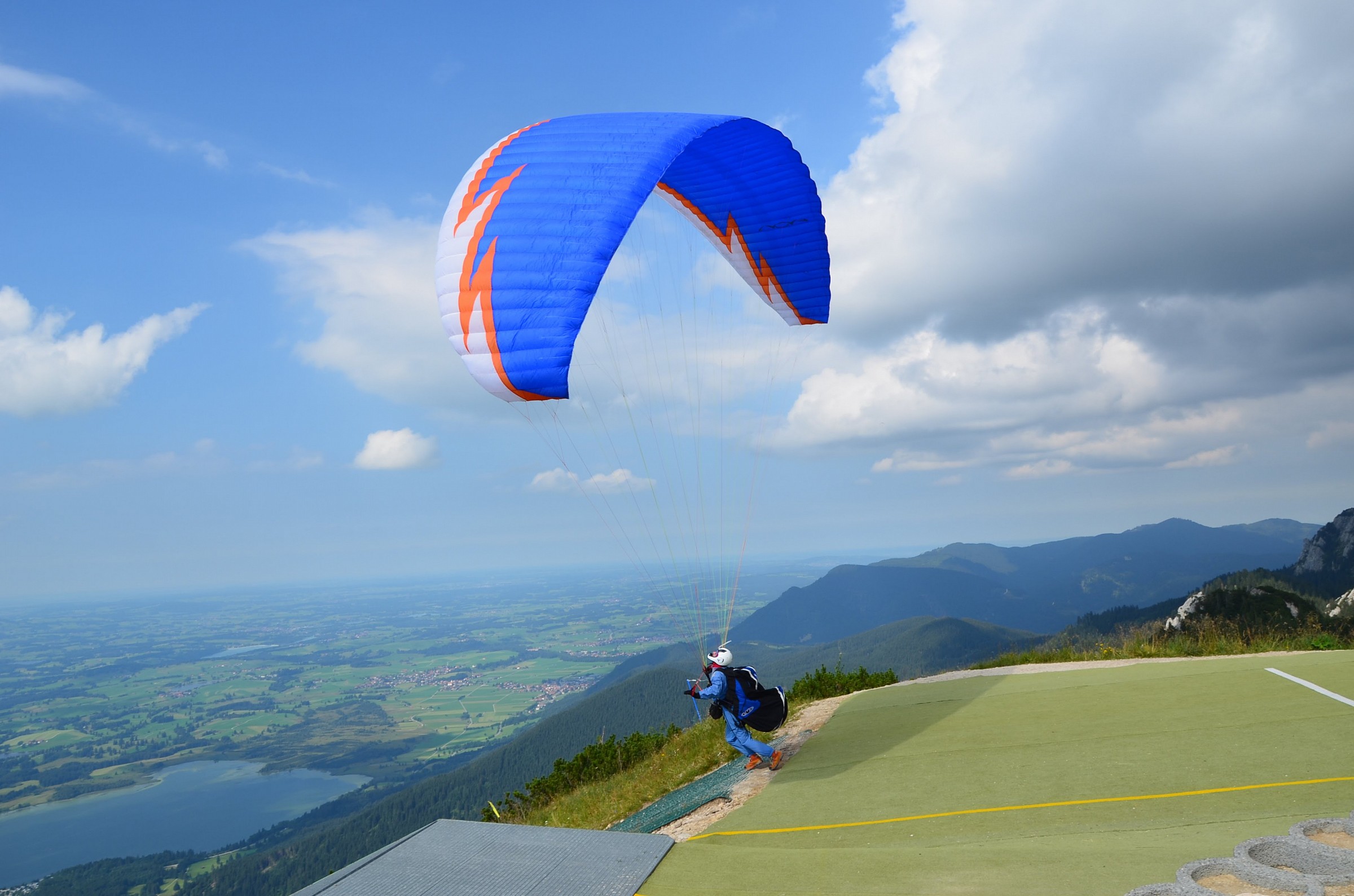 ready to fly (Tegelberg mountain in Bavaria, Germany)03