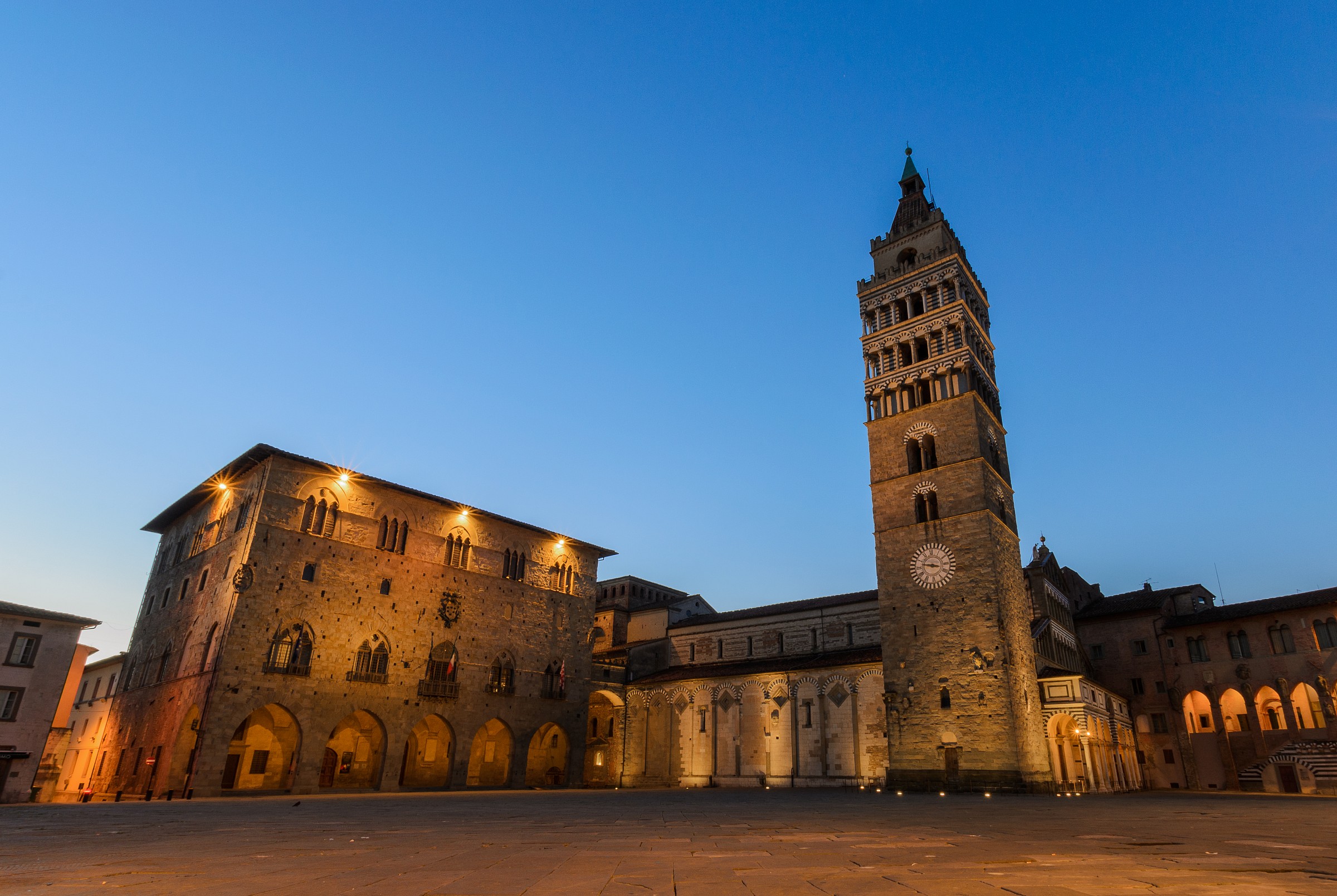 Piazza del Duomo - Pistoia
