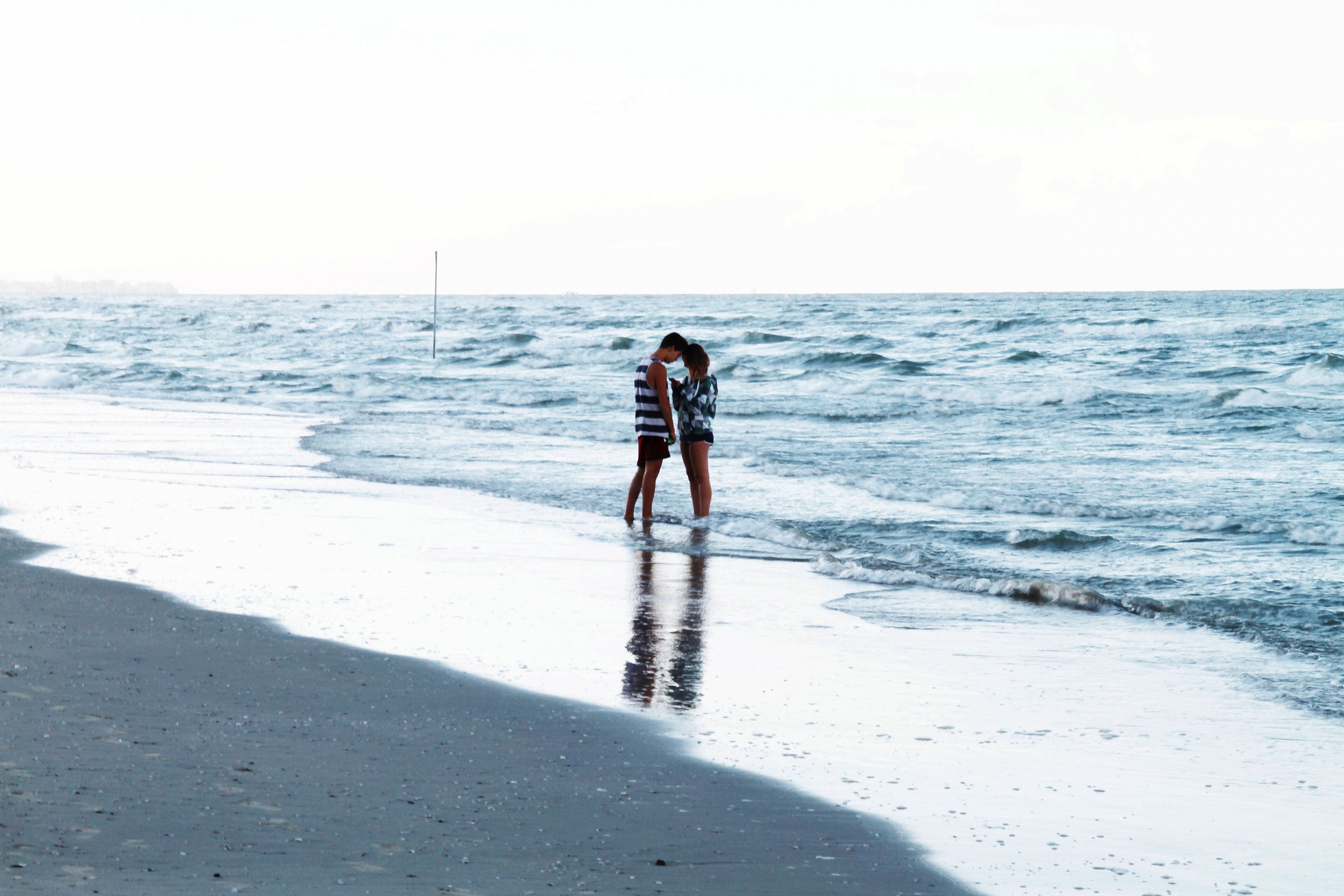 love follows the mechanism of the sea