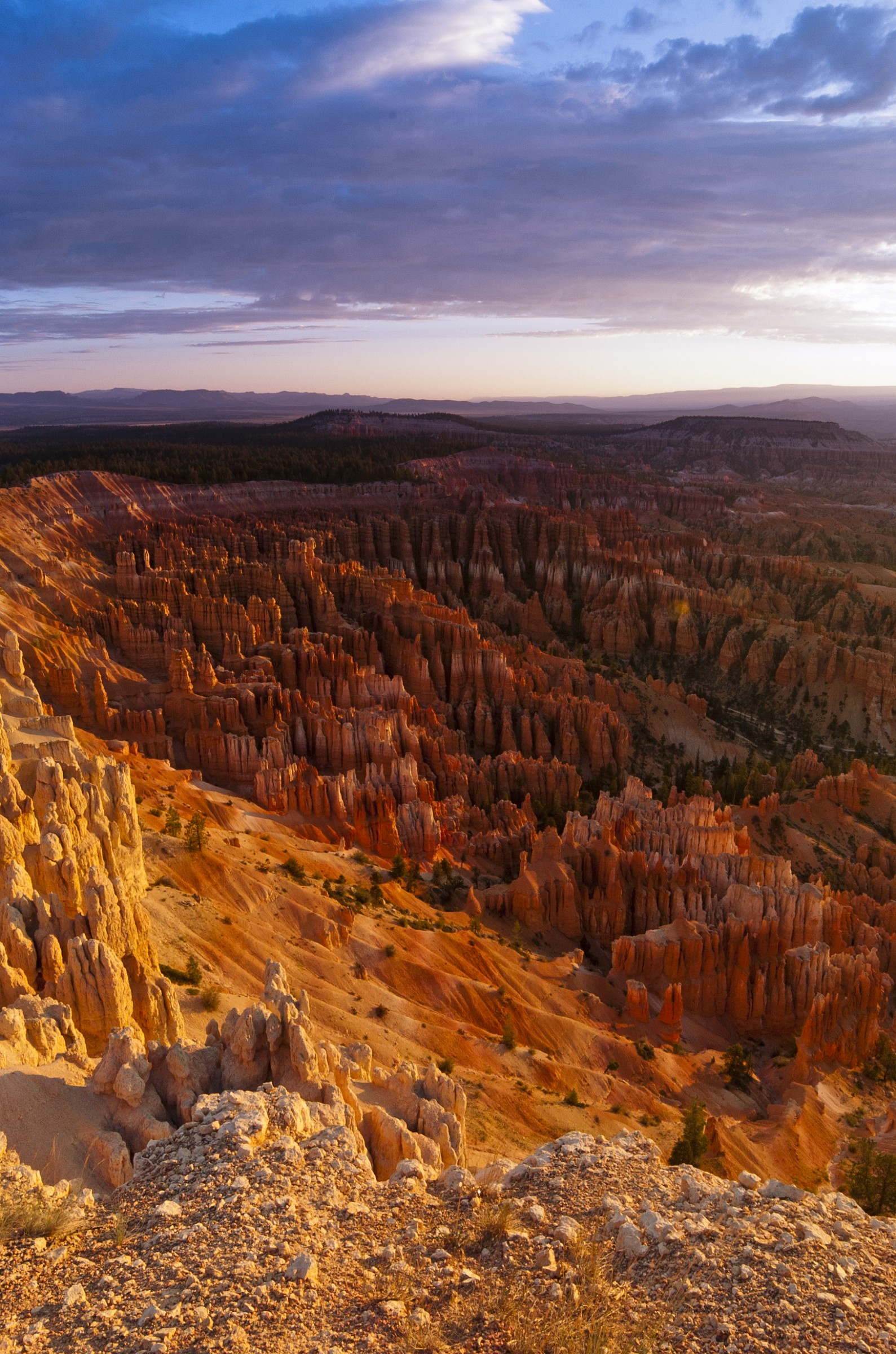 sunset @ brice canyon Inspiration Point