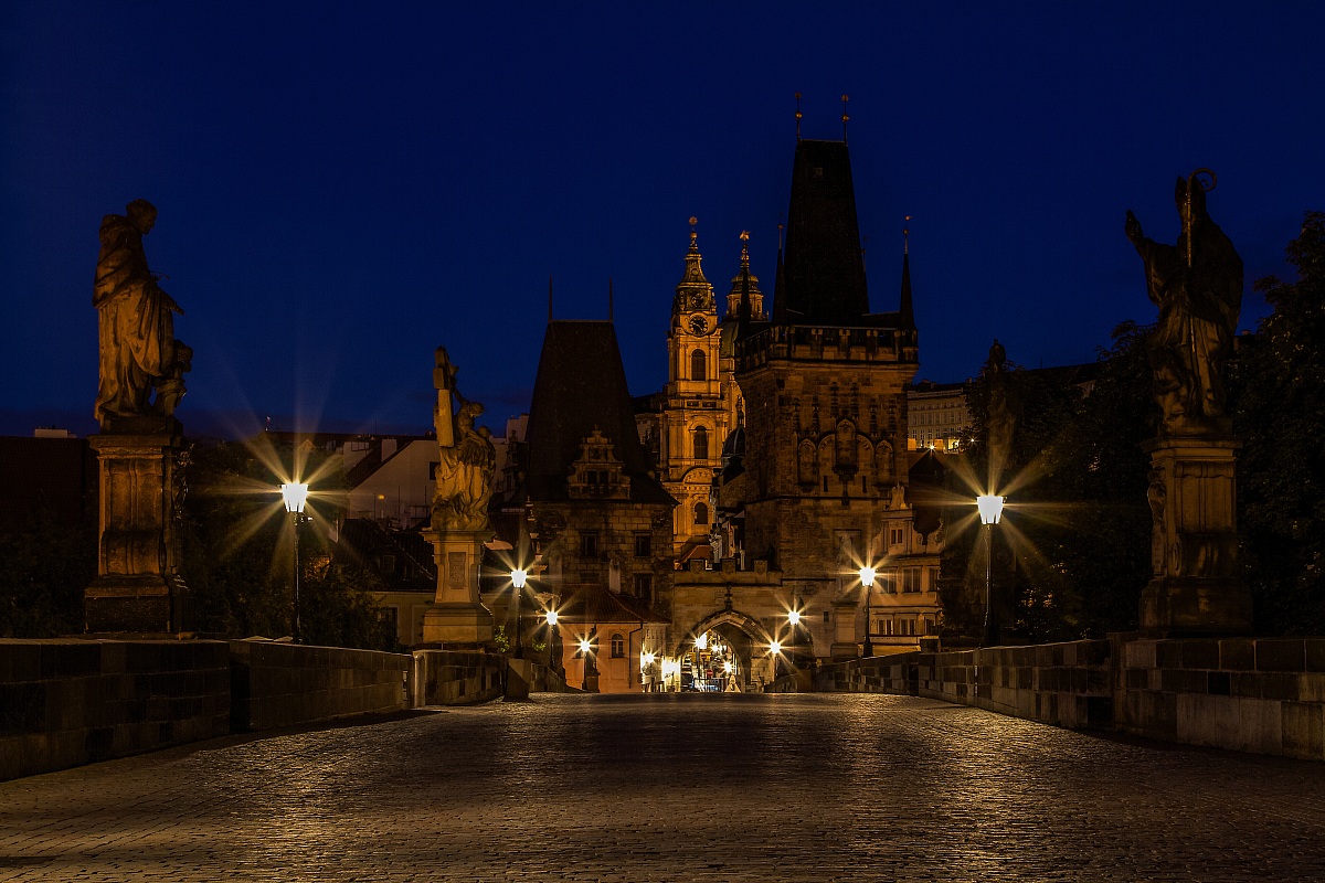 The dawn of a new day on the Charles Bridge.