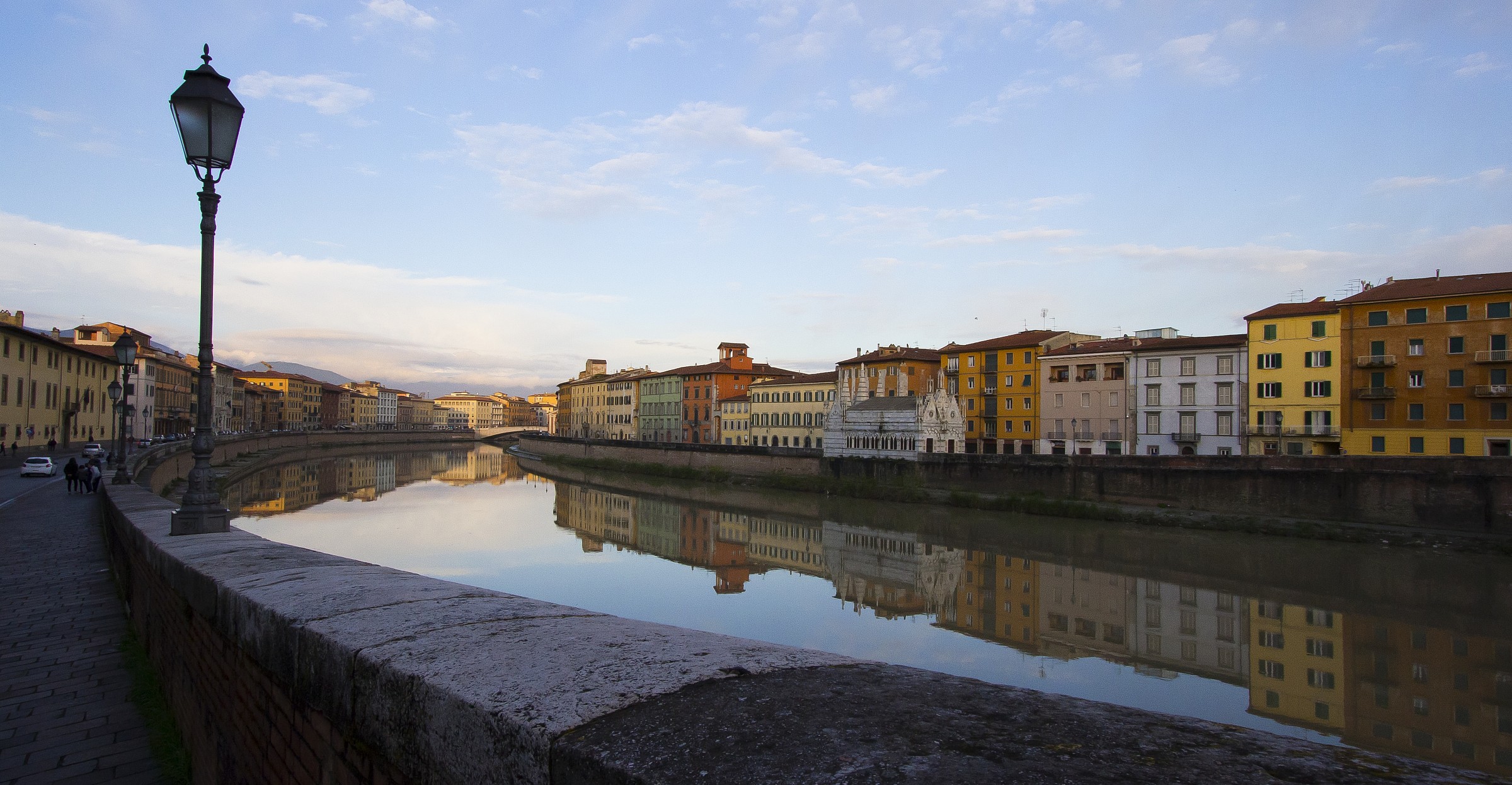 curva dell'Arno a Pisa