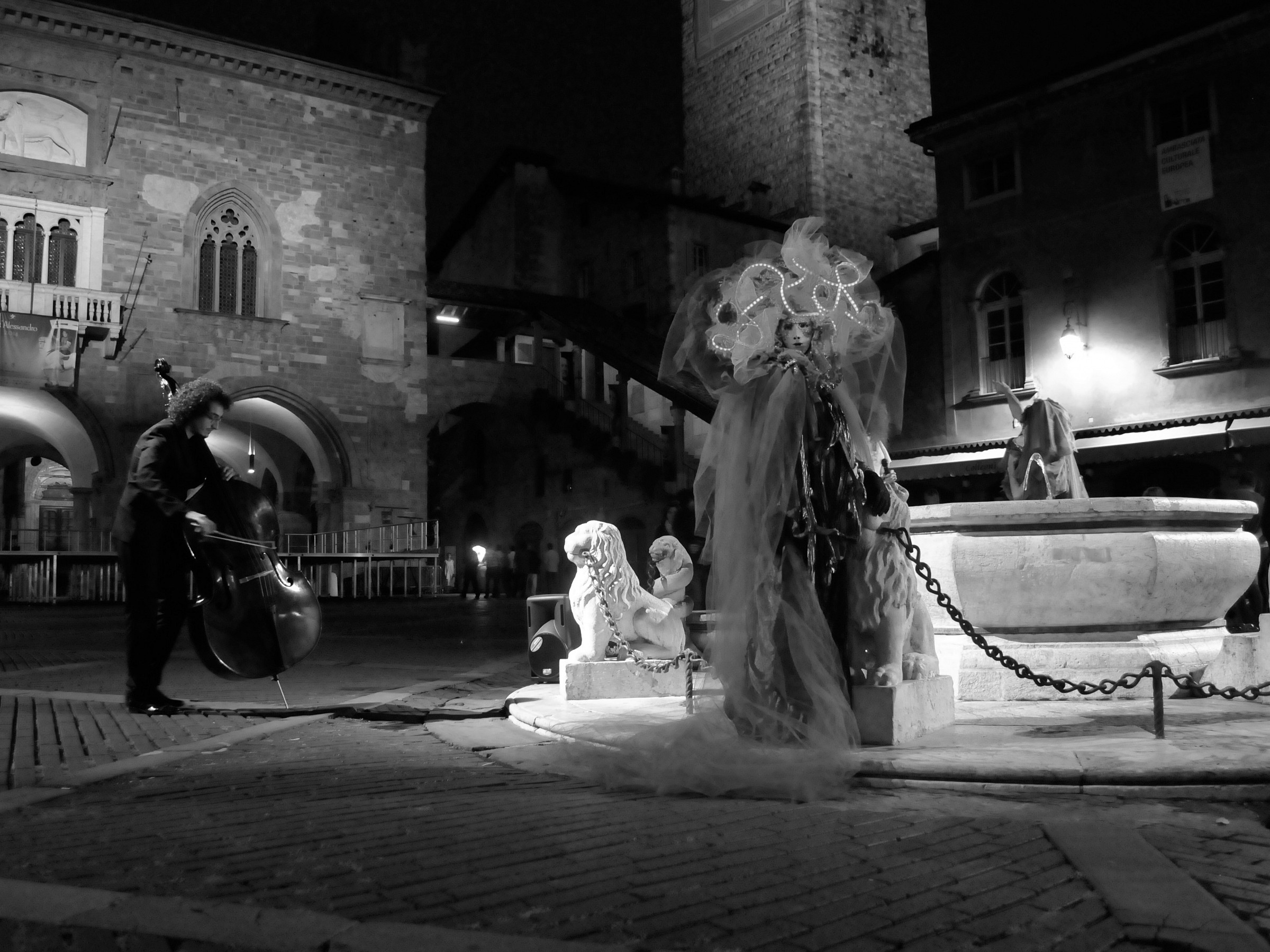 the musician black and white