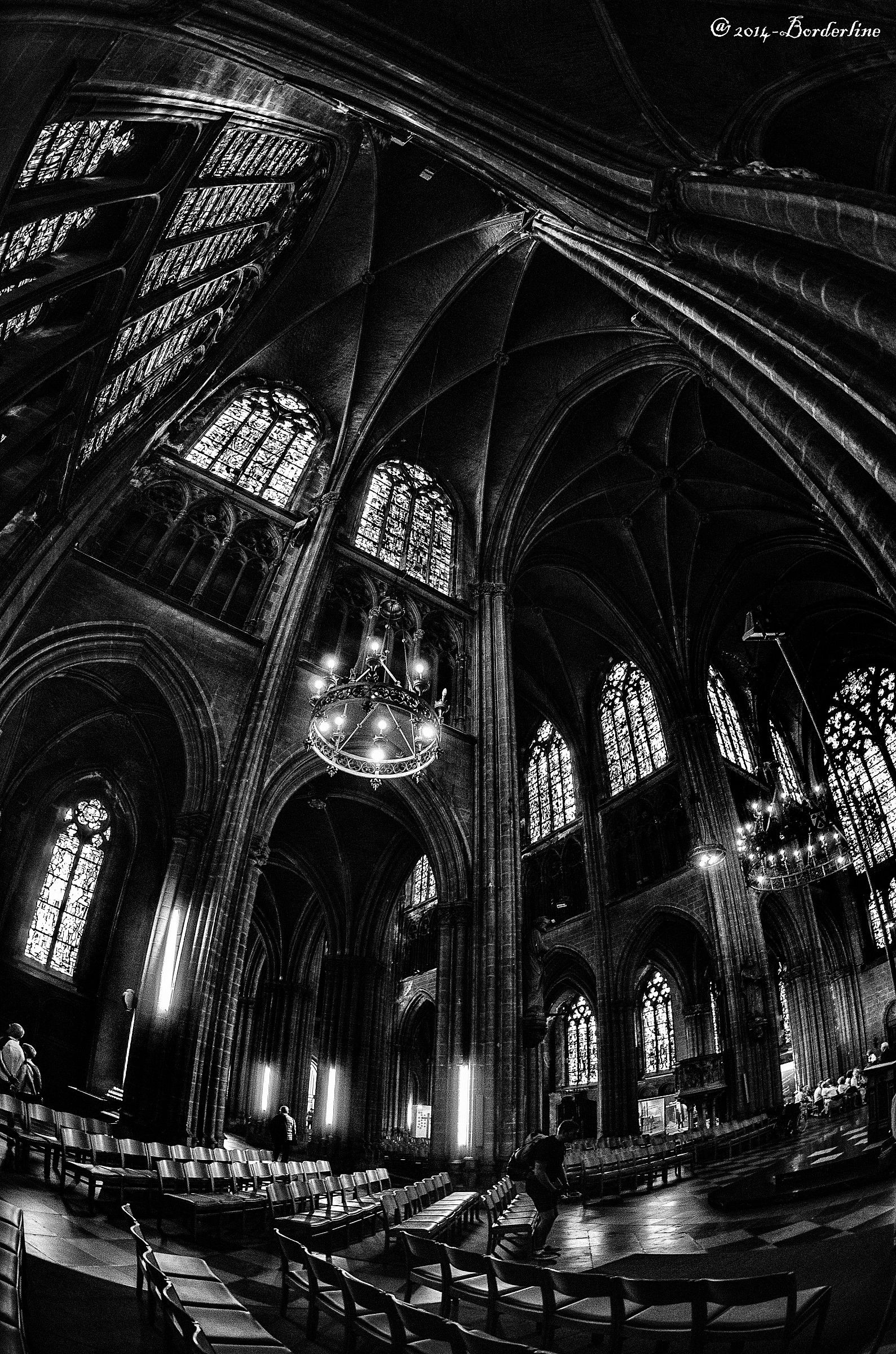 Temp?te dans un bénitier. Ostende