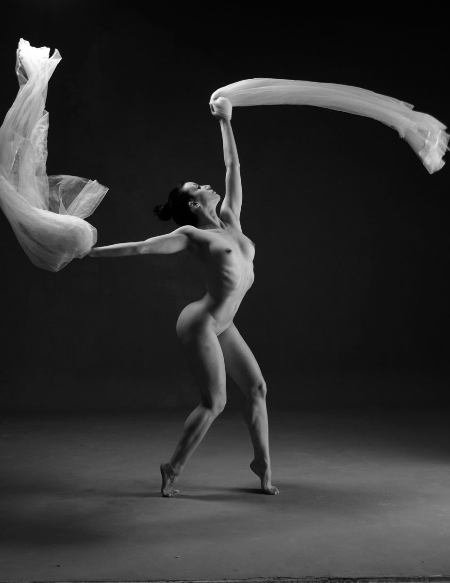 on the deck waving the white flag (battiato)