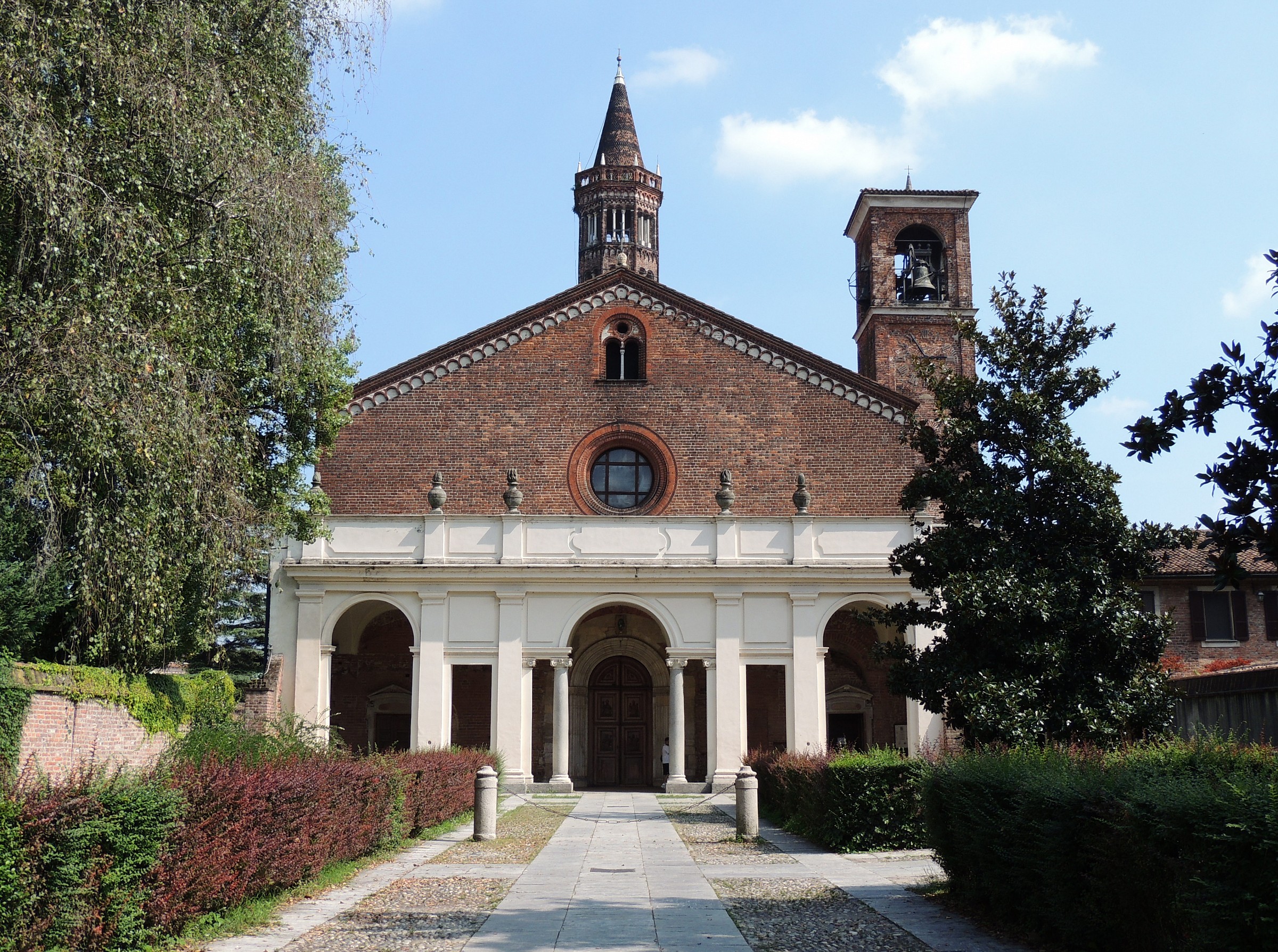 Abbazia di Chiaravalle (ingresso)