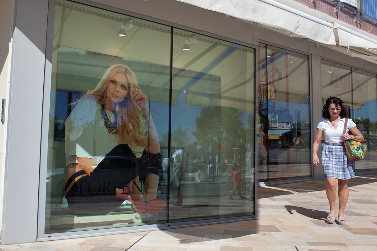 The blond and the blackberry (la bionda e la mora)