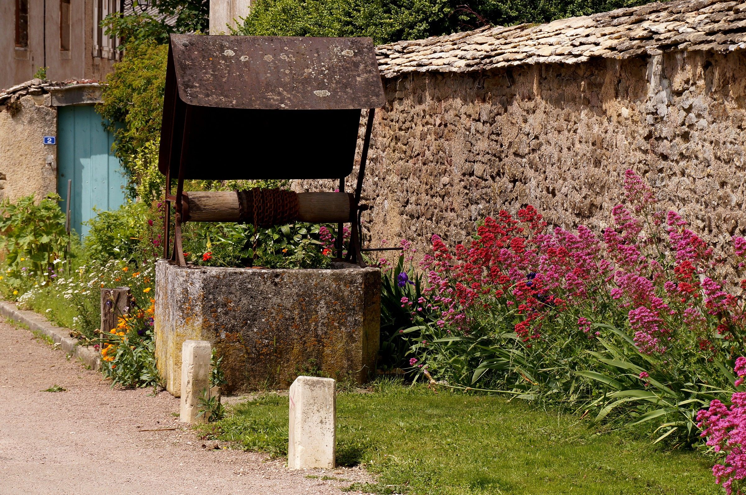 Surroundings of Semur