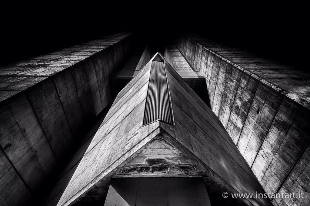 Grid building Genova