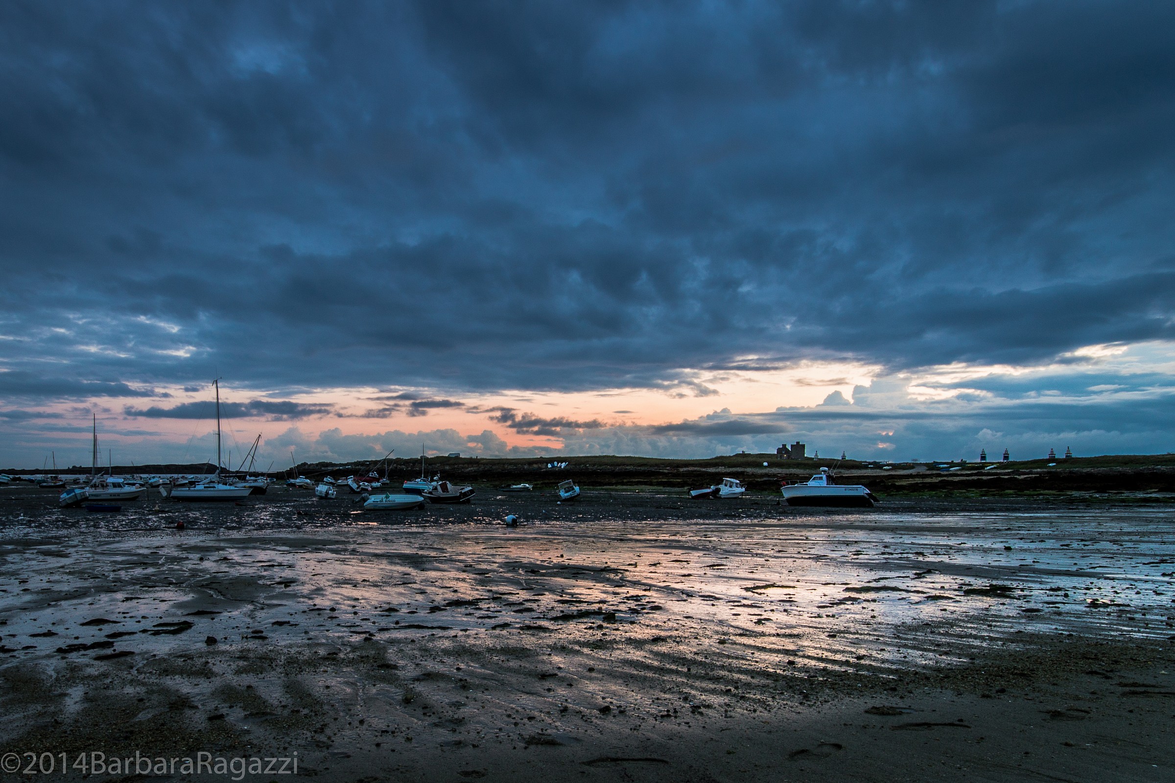 Low tide at Lampaul Plourzel