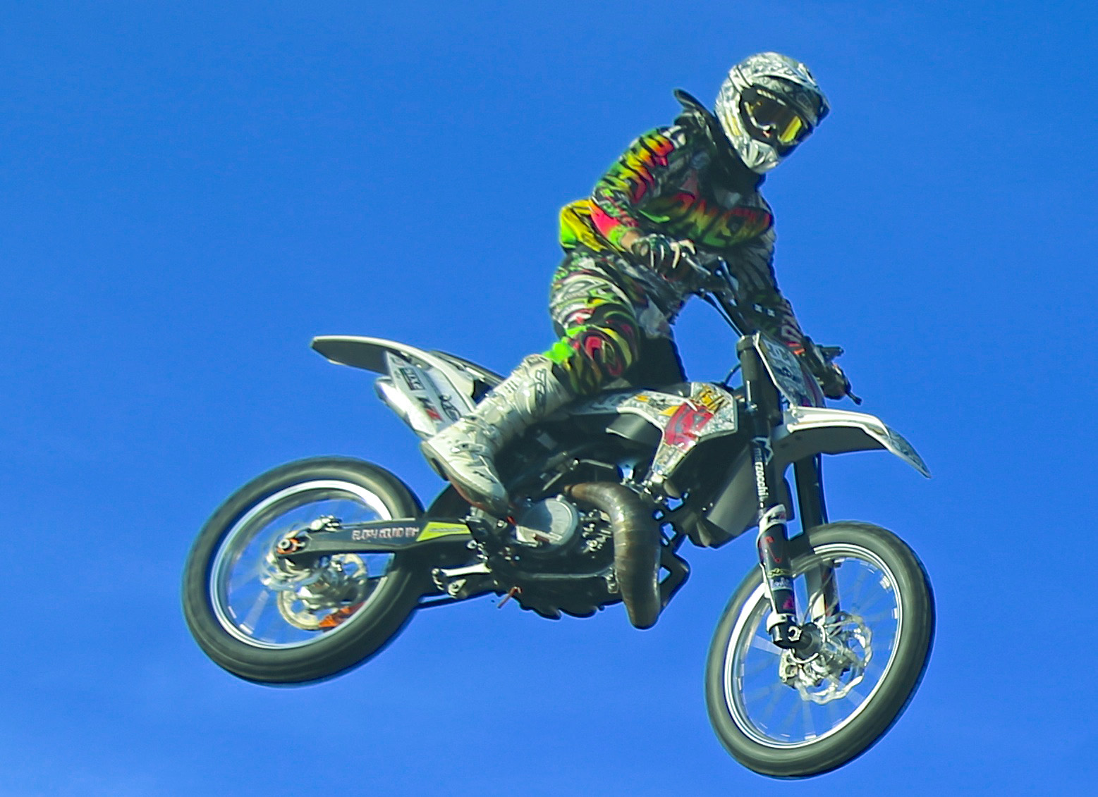 Moto acrobatica 4