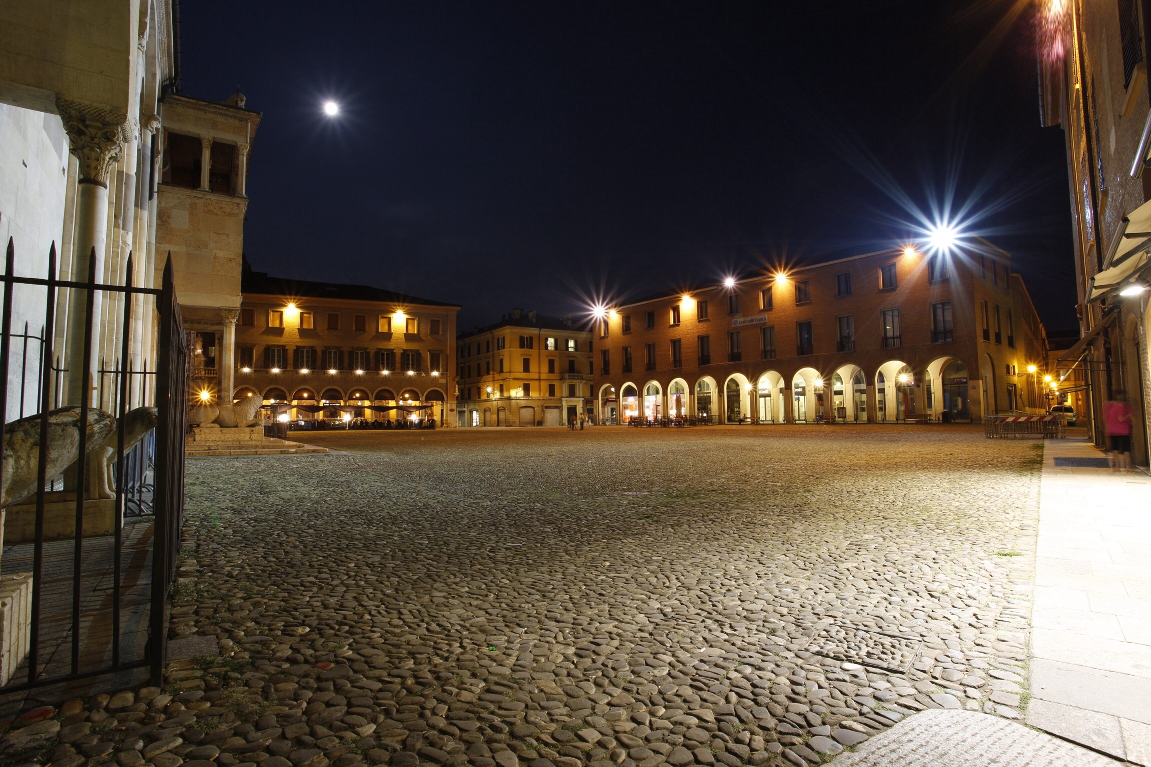 Modena -Piazza Grande