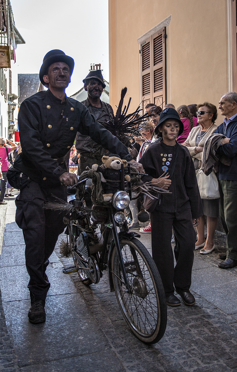 Chimney Sweeps in bike 2