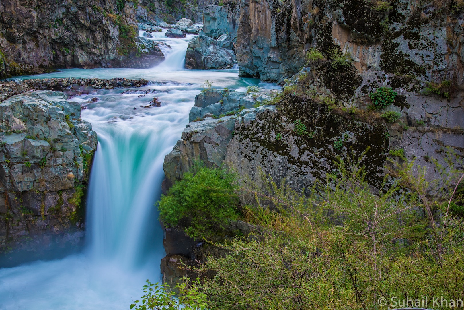 Ahrabal Falls, Kashmir, India.