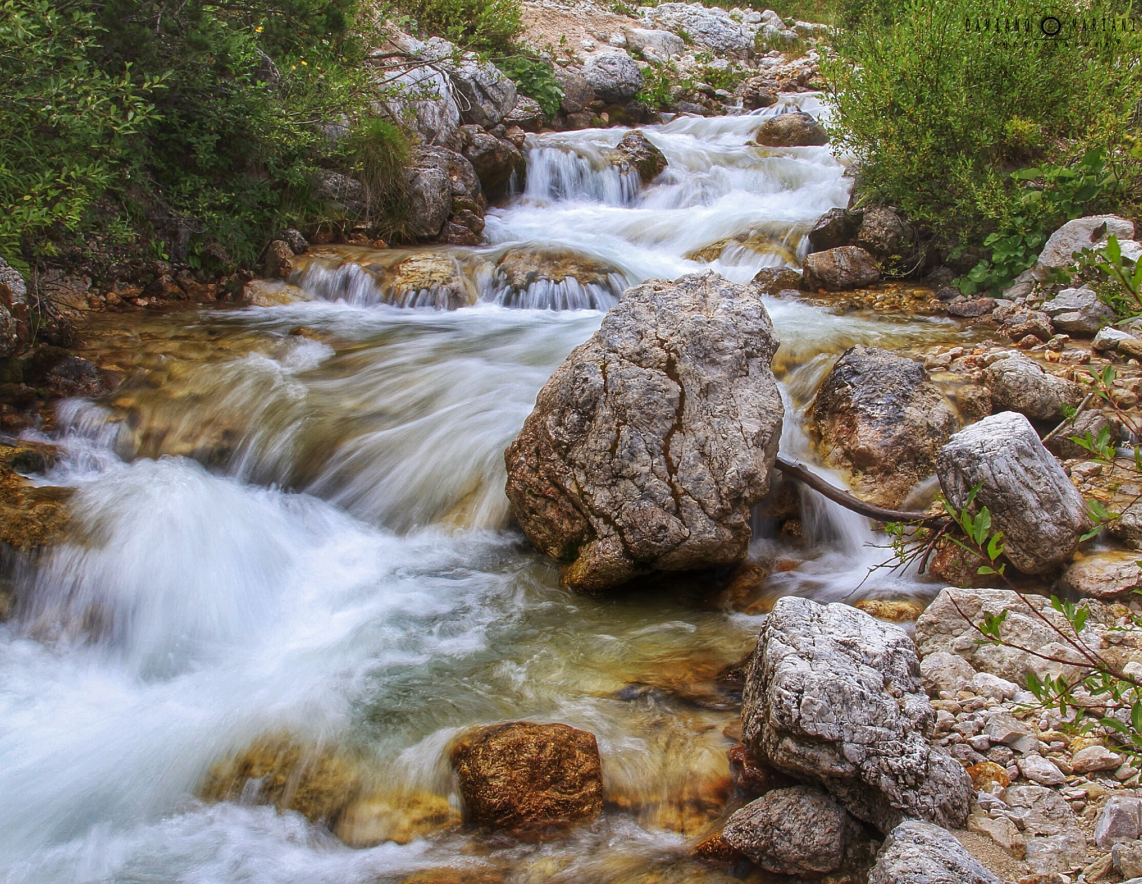 Risalendo per L'Alpe Di Fanes