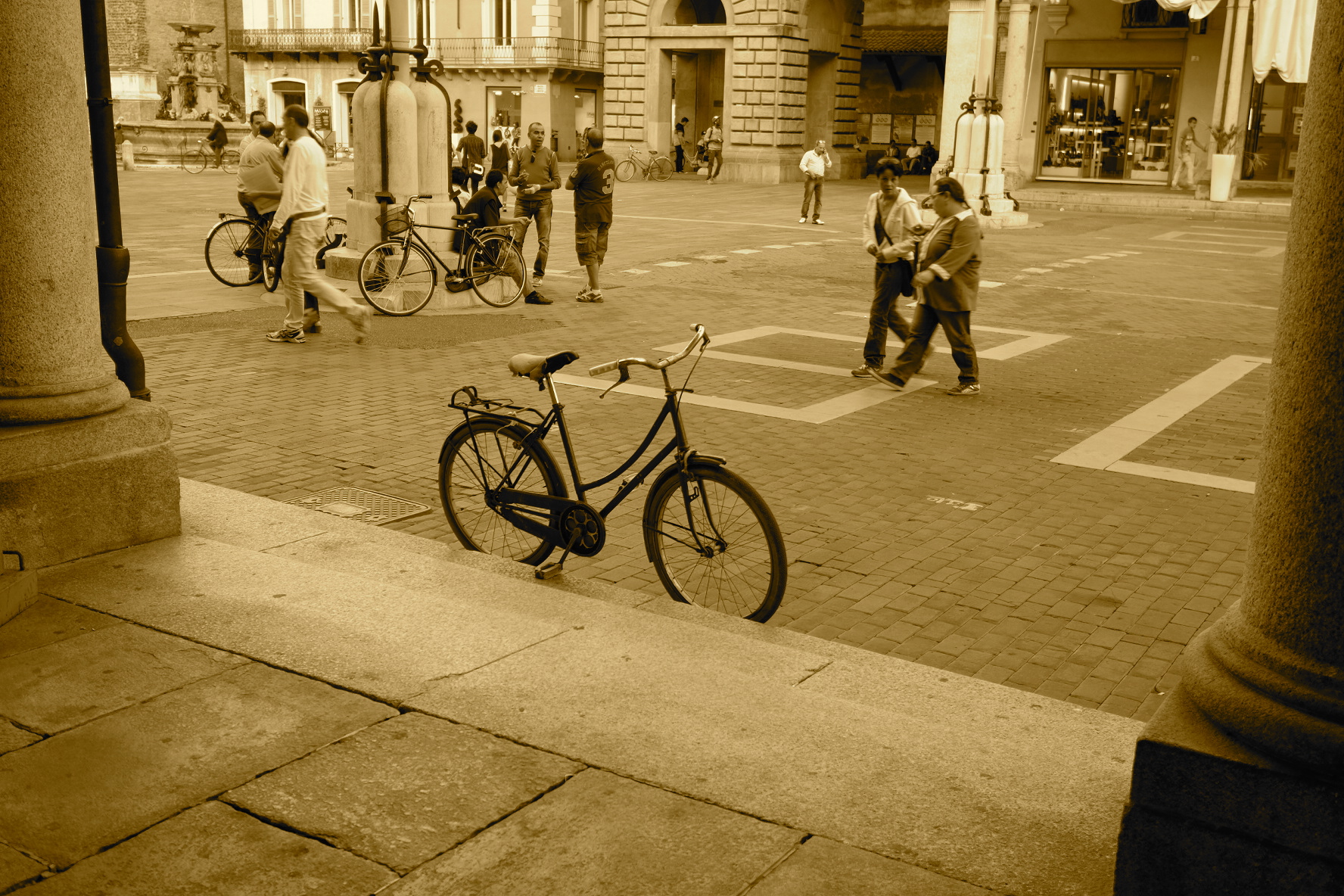 ..un tempo, in piazza...