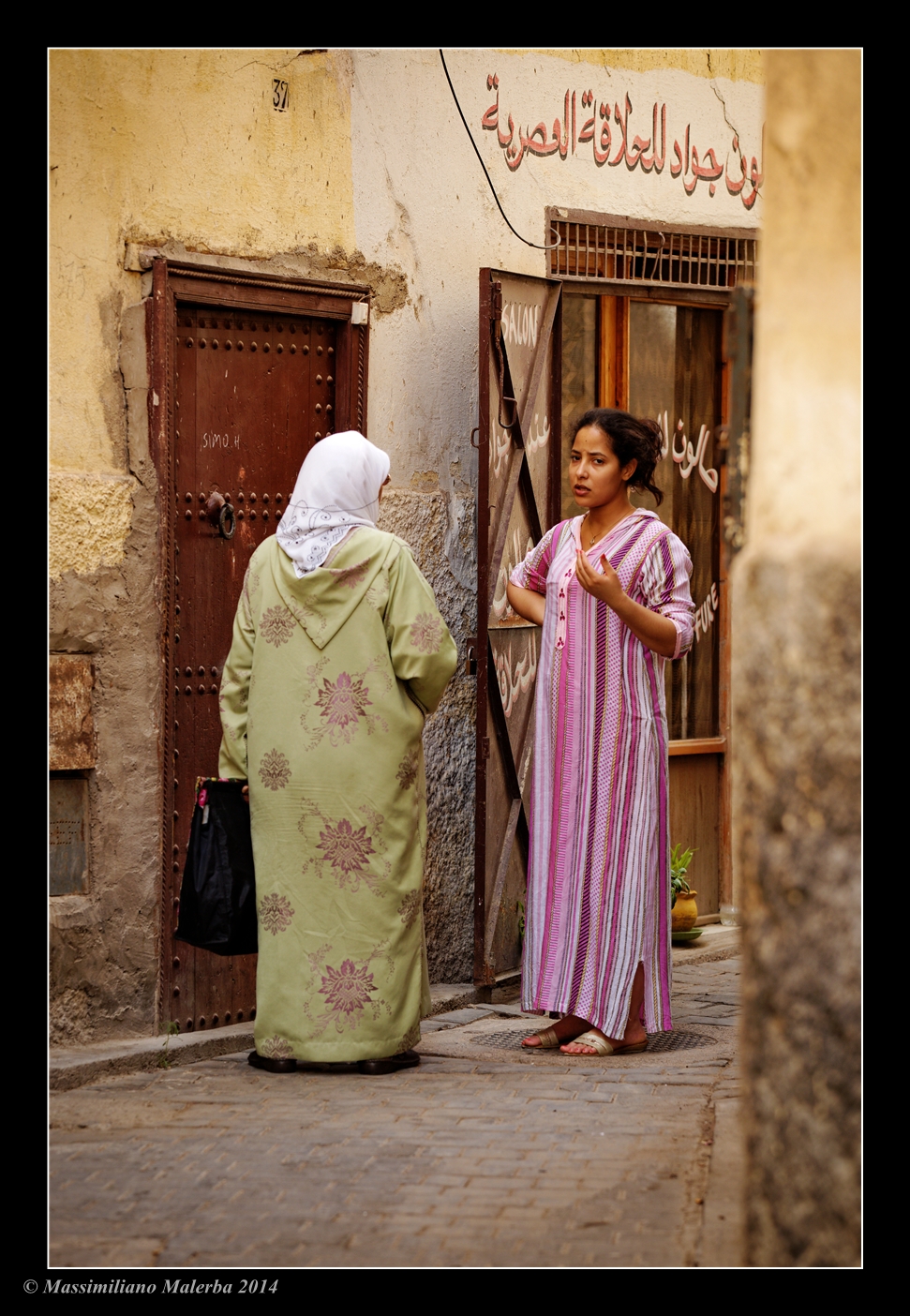 Conversations in the medina