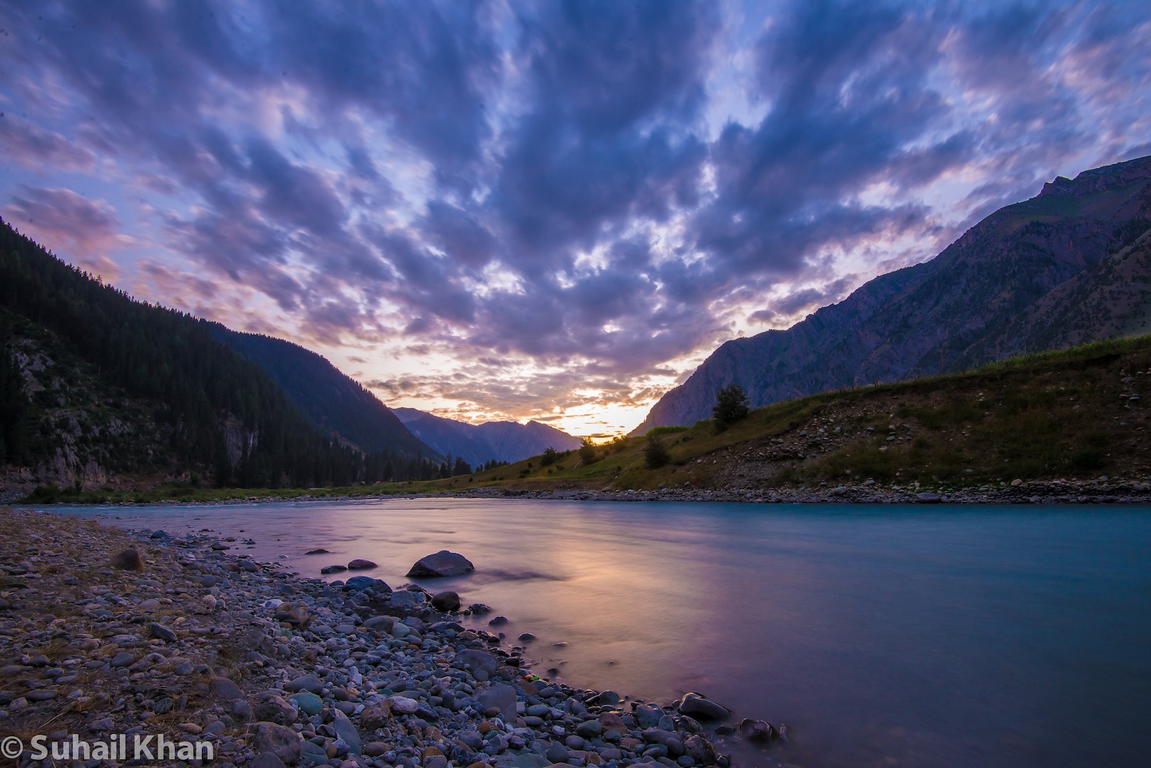 Kishanganga fiume / Nilam, Dawar, Kashmir, India.