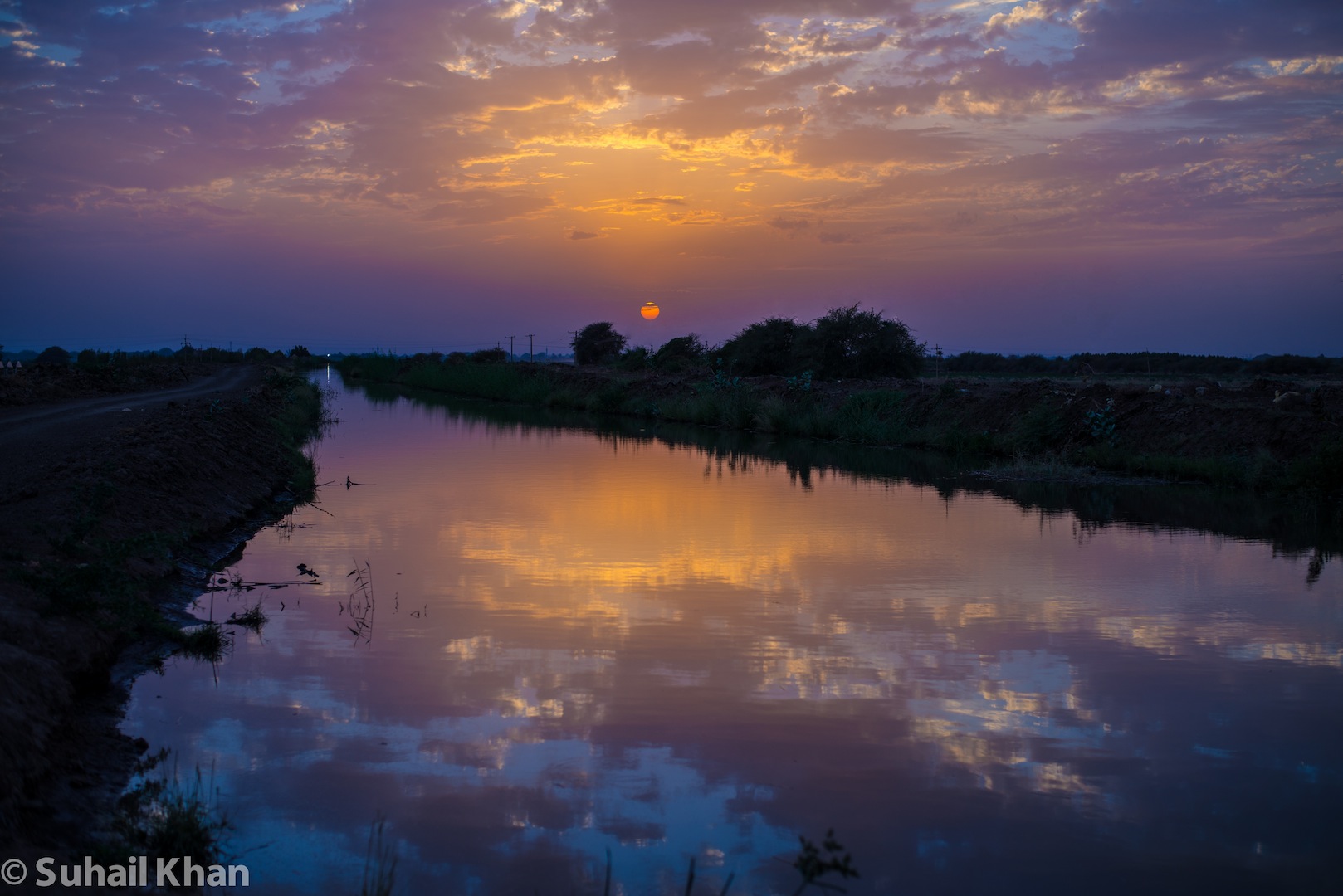 Canale disegnato dal fiume Nilo, Nord Sudan.