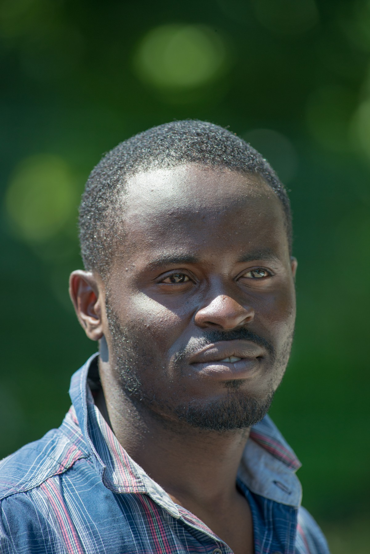 Nikon D600 ISO 200 f4 Sigma 300 Macro Apo