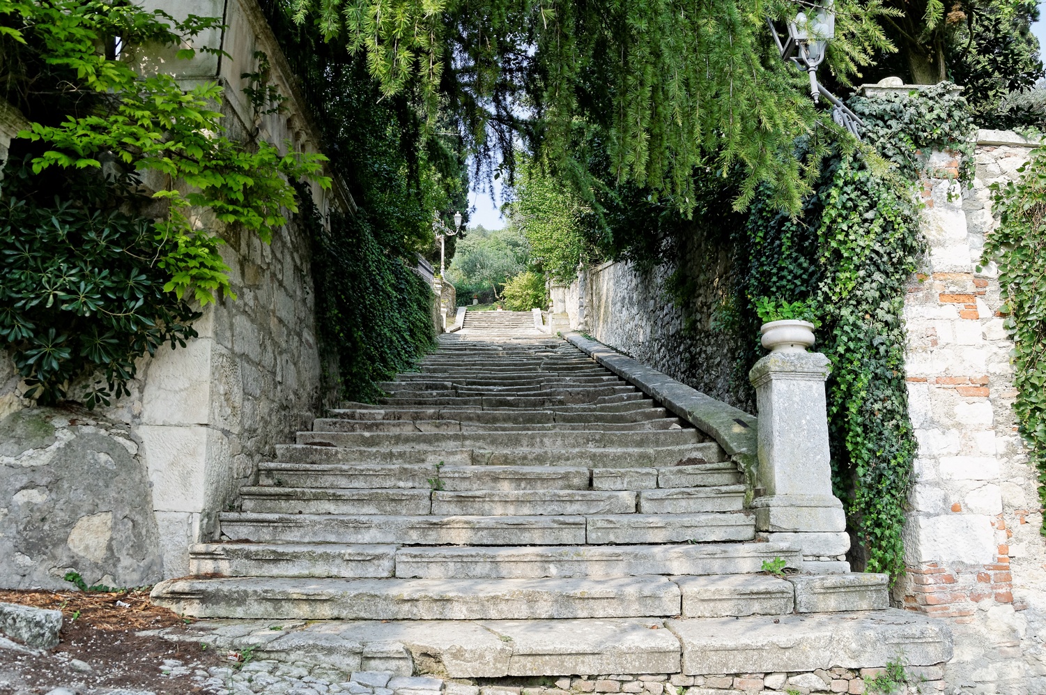 Scalinata di Costozza