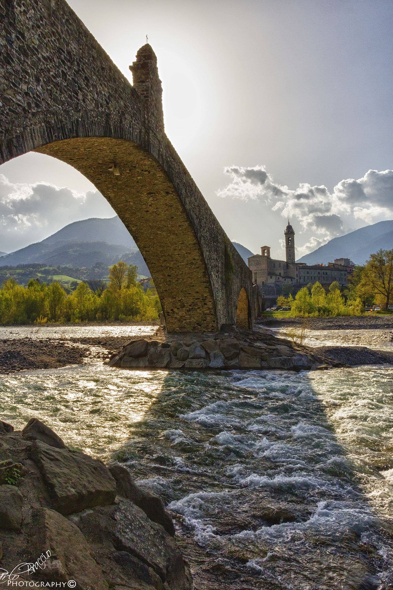 Bobbio bridge hunchback