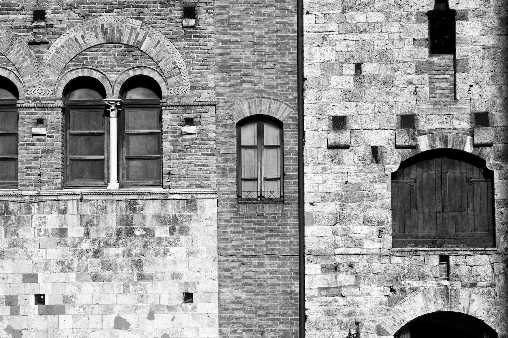Wall collage in San Giminiano