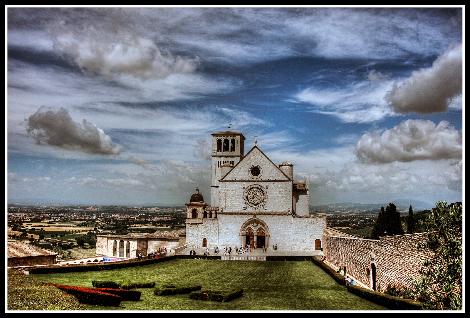 chiesa tra le nuvole