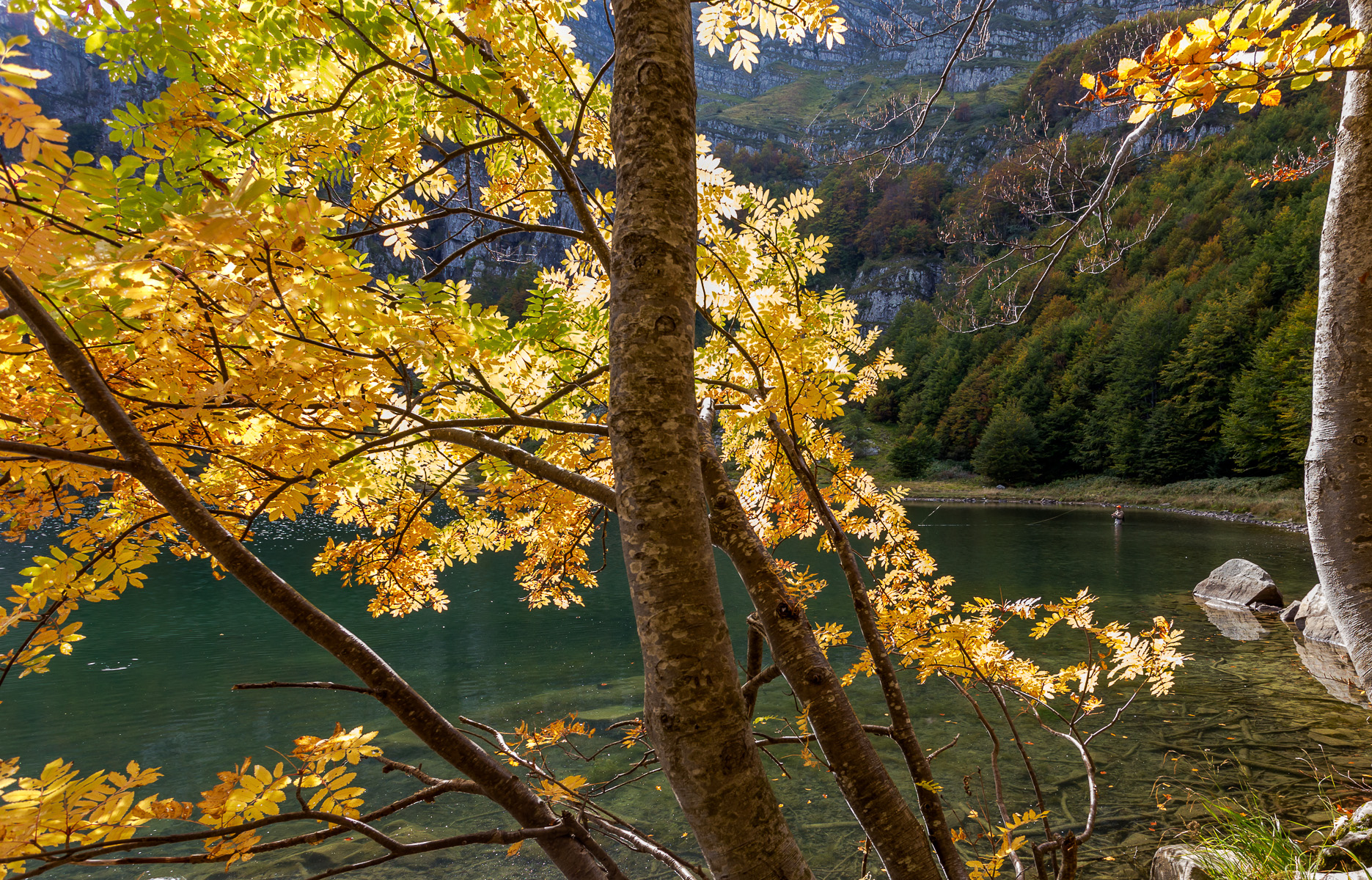 Autumn at Lake Santo