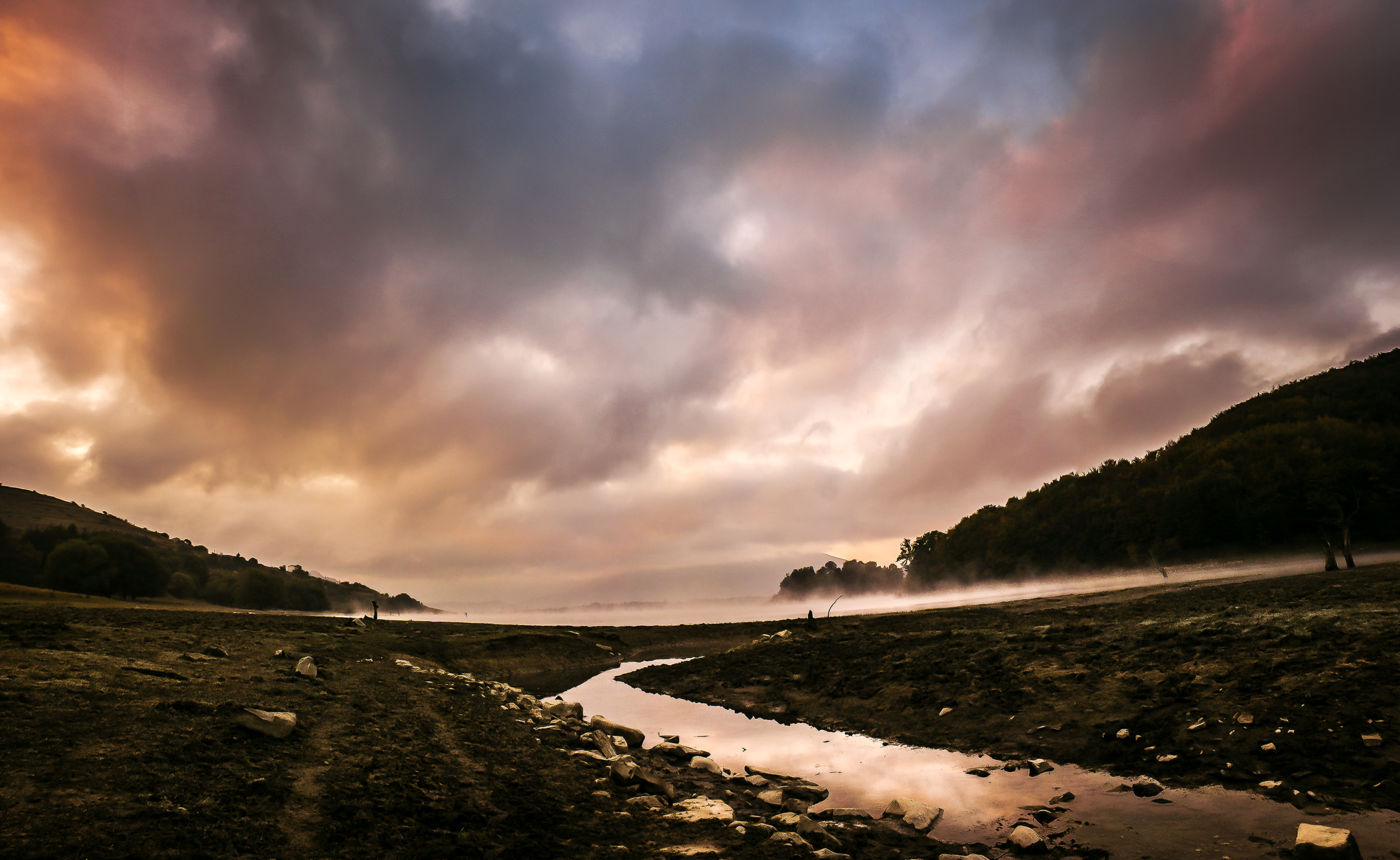 Sunrise Lake Campotosto