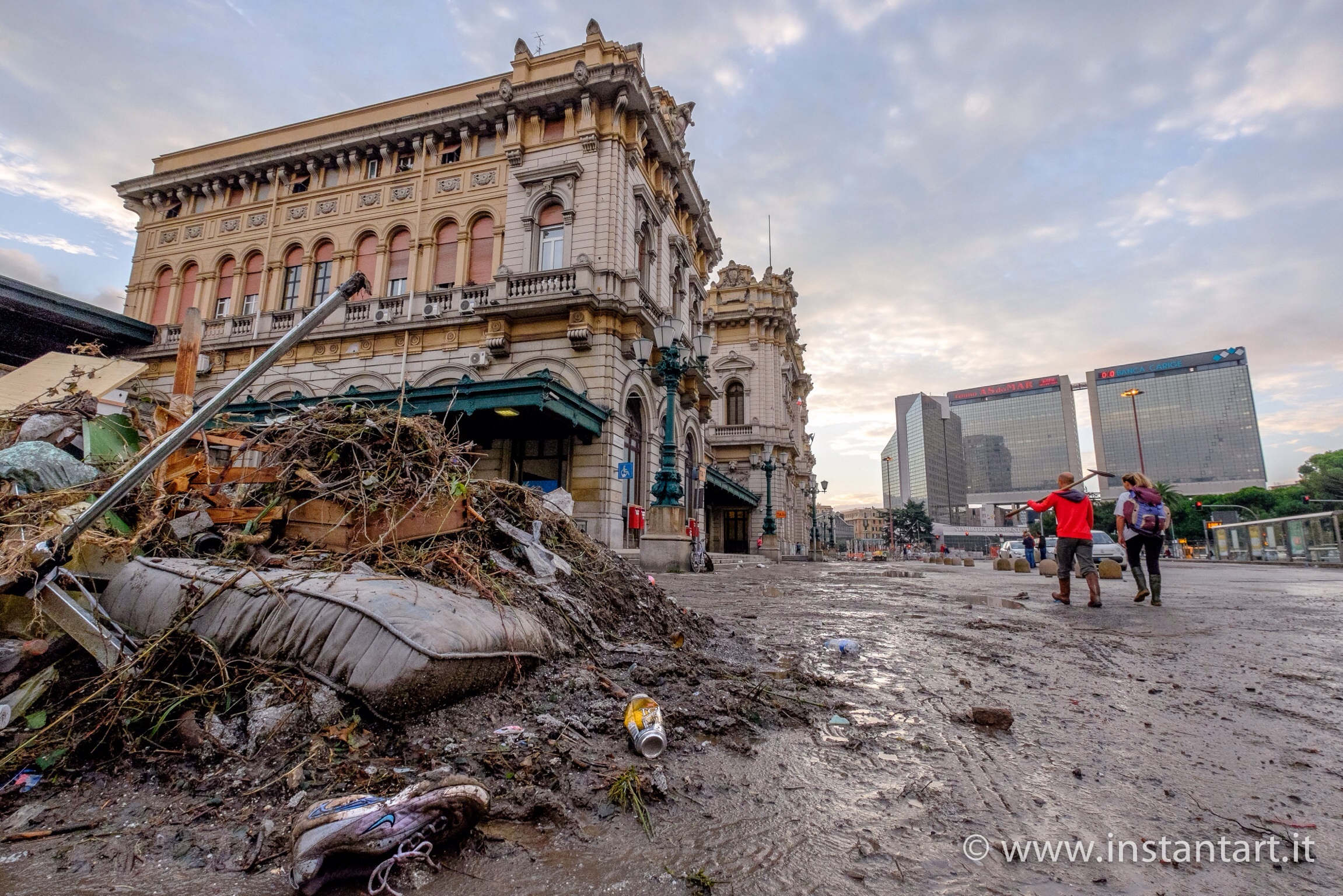 Stazione Brignole 2 giorni dopo