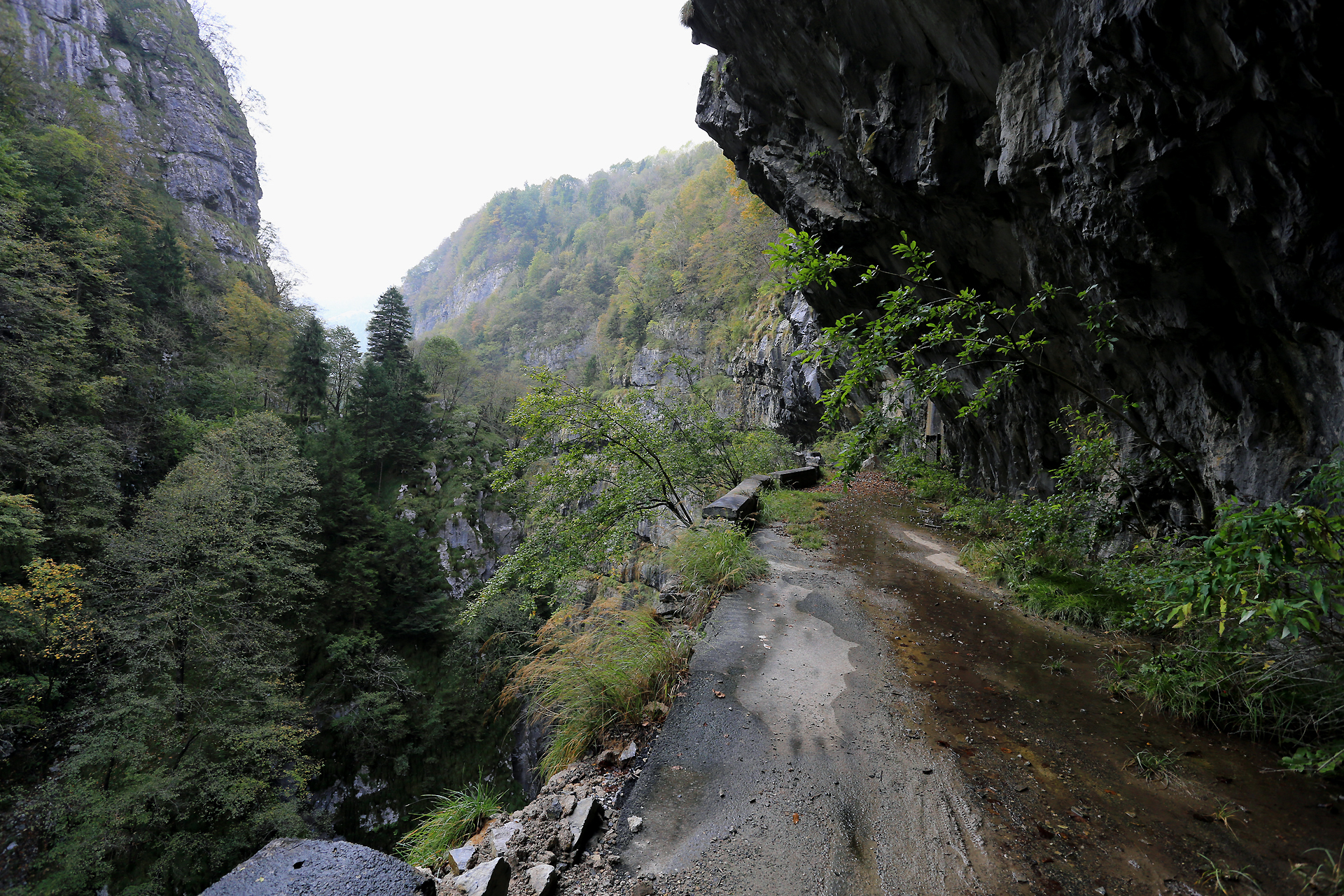 Wall missing (via Mala)