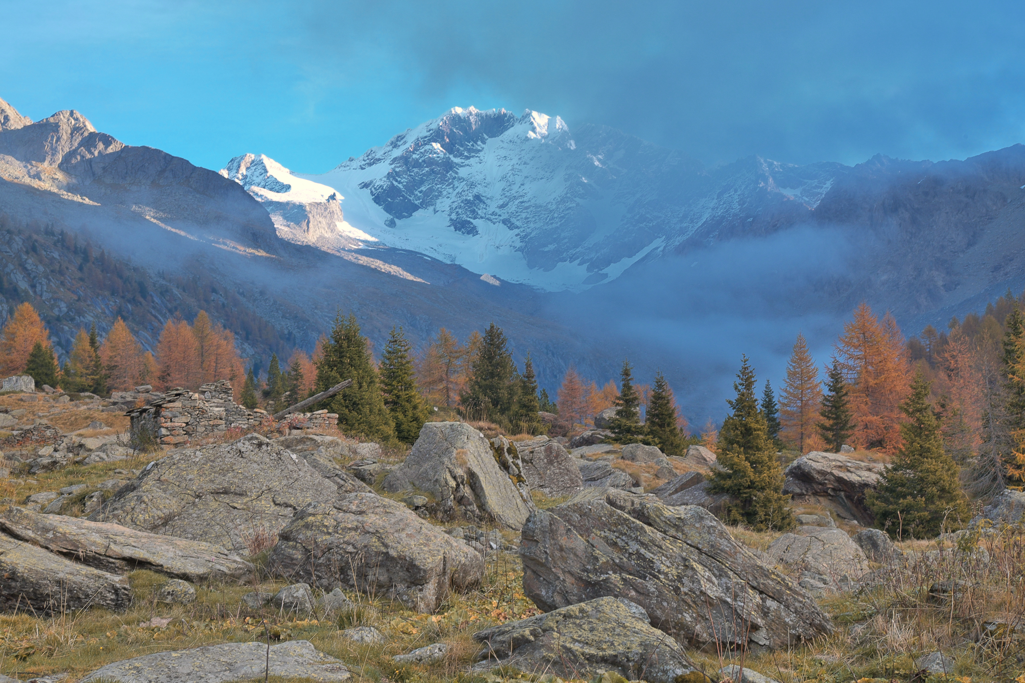 Val Preda Rossa with Mount Accident in the background